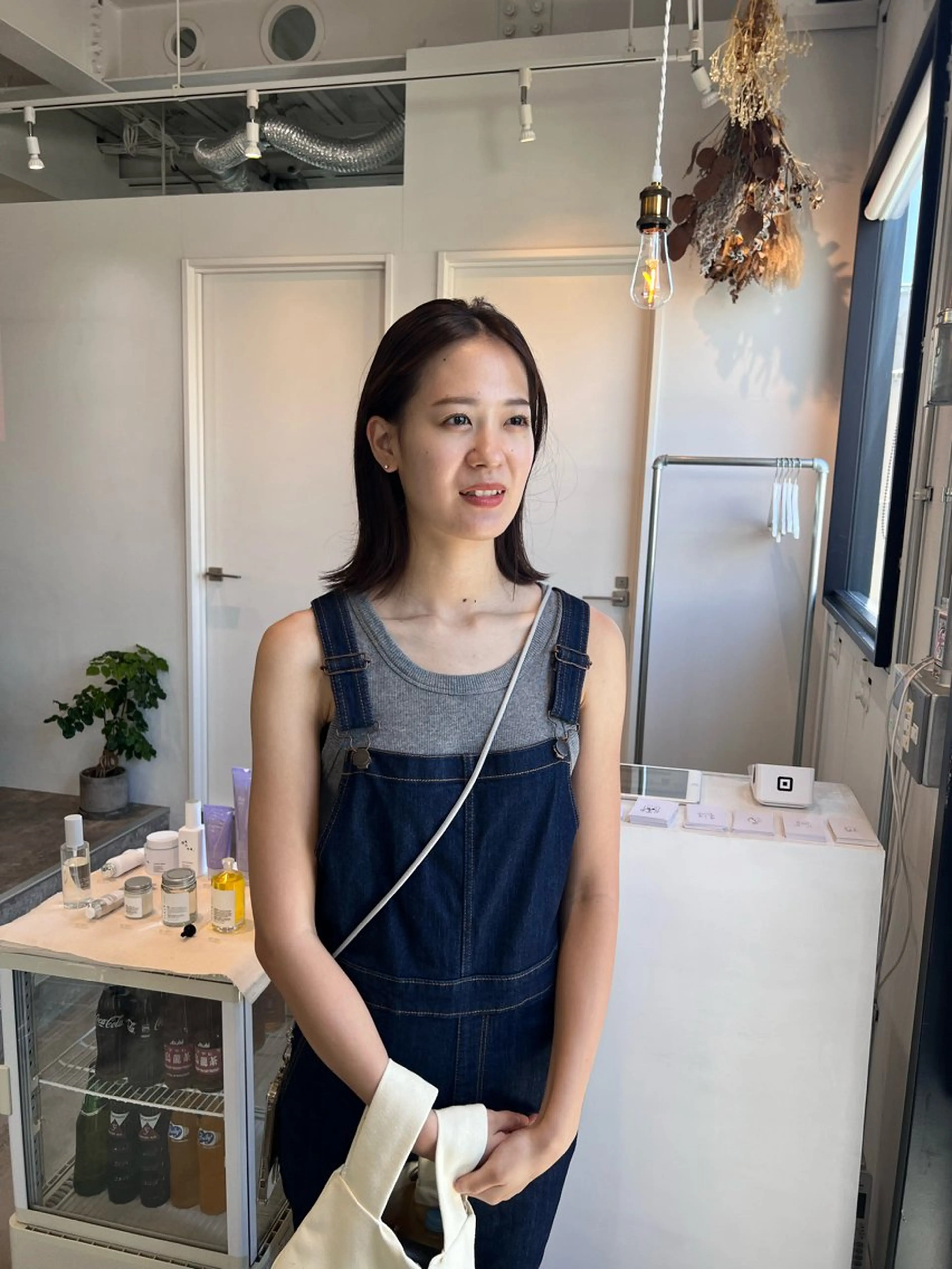 ミディアム カラー カット パーマ トリートメント 松坂 真衣のヘアスタイル