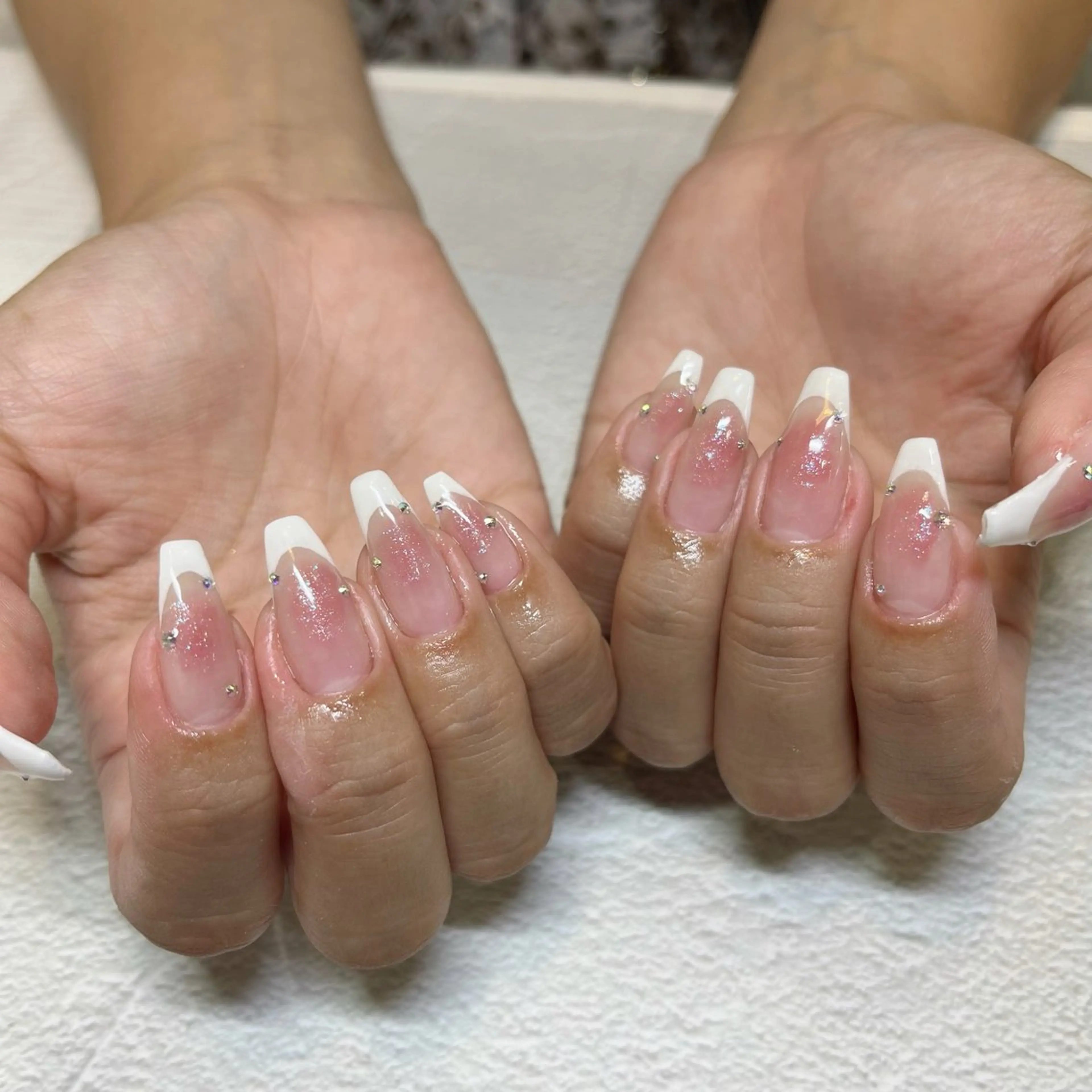 ネイル REMIA 🤍 NAKANEのネイルデザイン