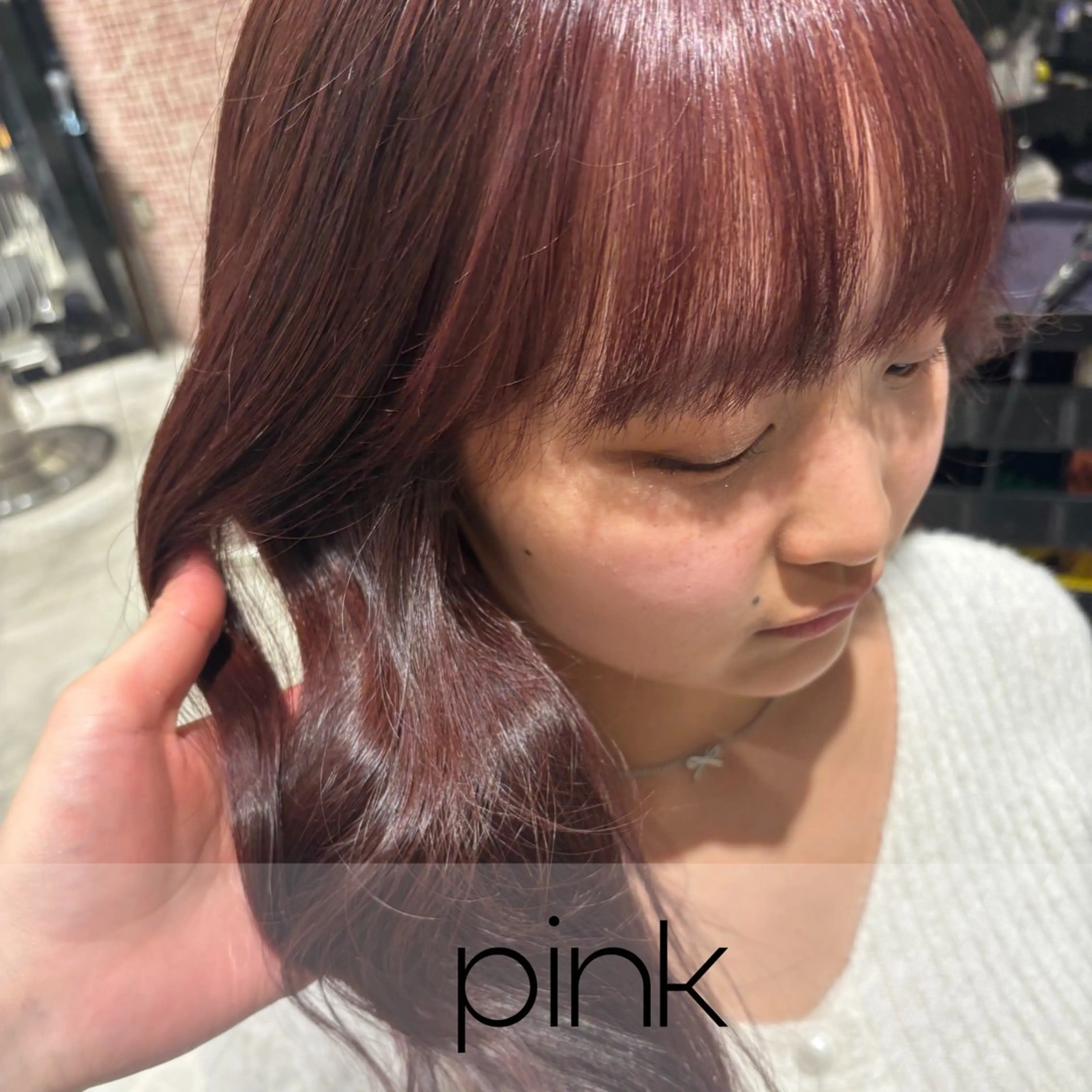セミロング カラー ピンクカラー ヘアカラー 🌸銀座No.1パー マ🌸いでいあやのヘアスタイル