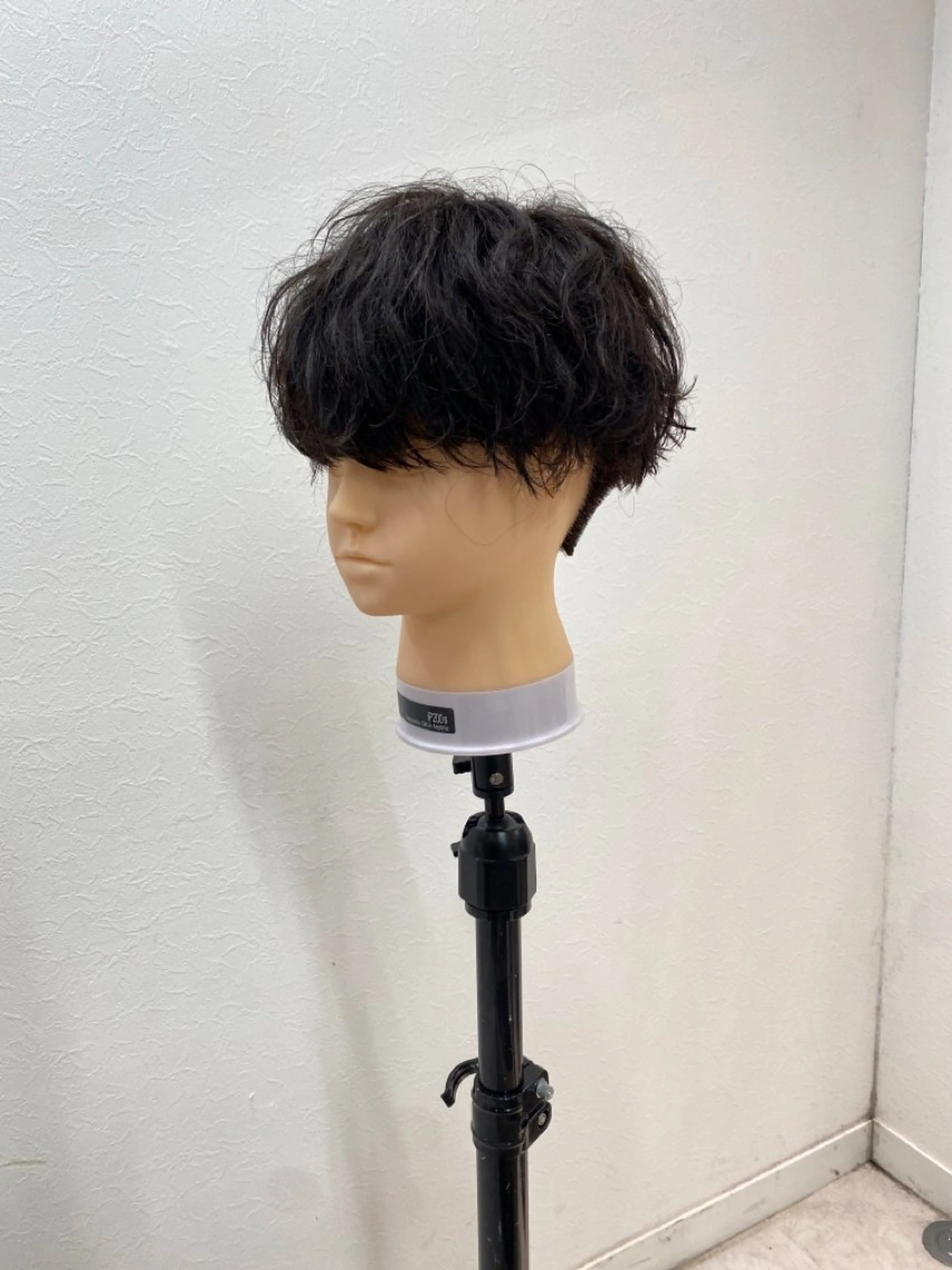 パーマ メンズ メンズパーマ 波巻きパーマ 町田縮毛矯正/ 髪質改善/美髪特化のヘアスタイル