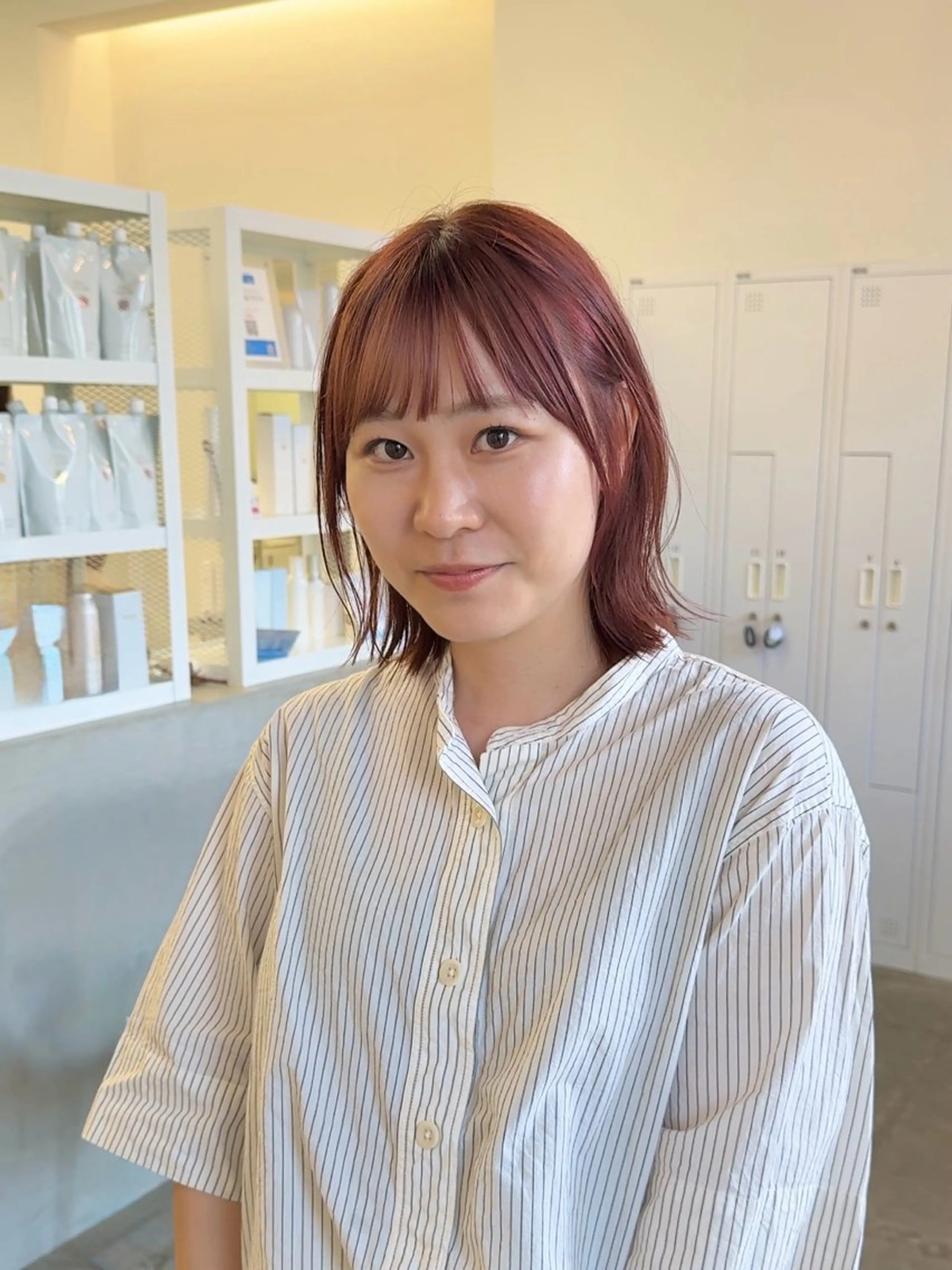 ミディアム カラー ブリーチ ブリーチなしカラー ピンクカラー カット ヘアカラー クロスパーマ× 透明感カラー✂︎のヘアスタイル