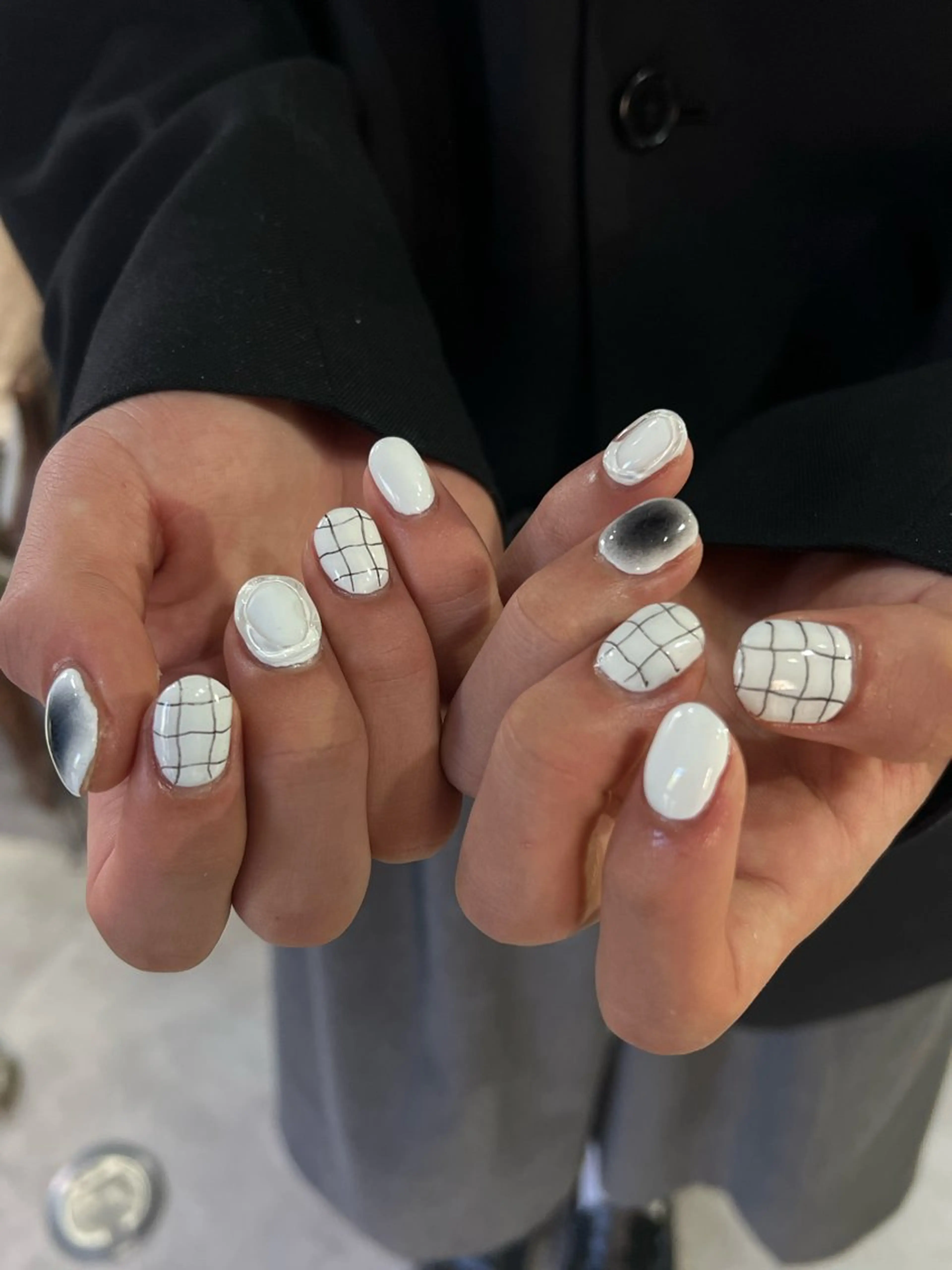 ネイル ハンドネイル Hata nail 🎀個性派ニュアンスのネイルデザイン