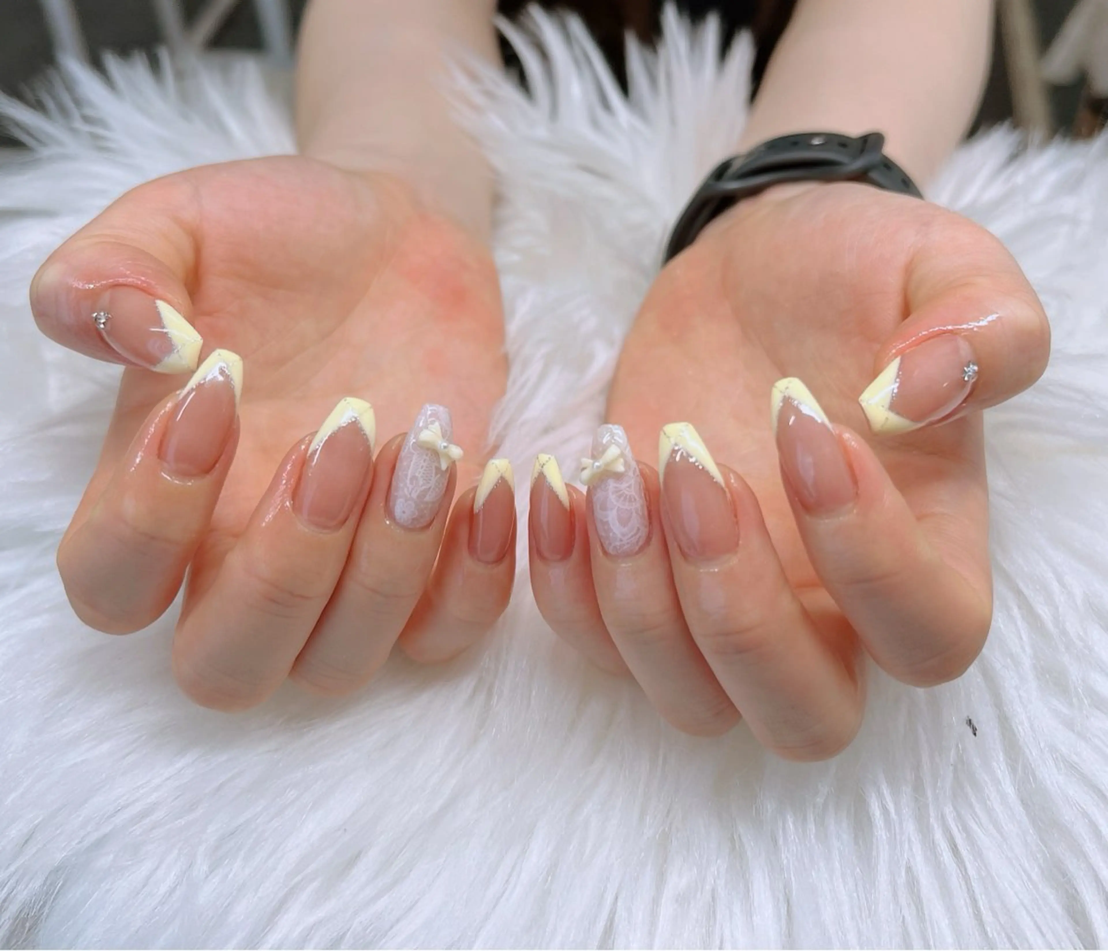 ミディアム ハンドネイル Lee _nailのネイルデザイン