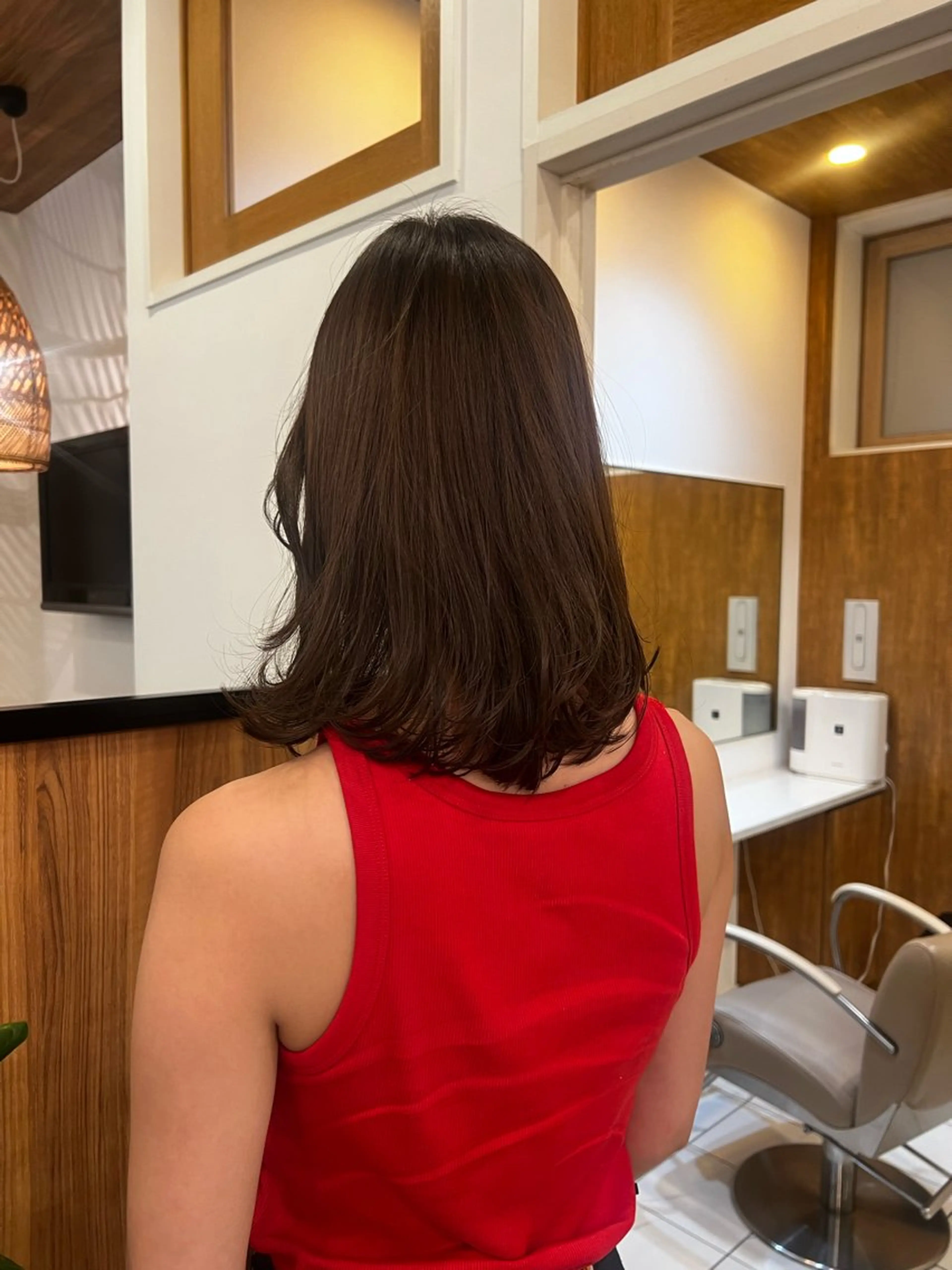 ミディアム カラー ヘアカラー コバヤシ ユメのヘアスタイル