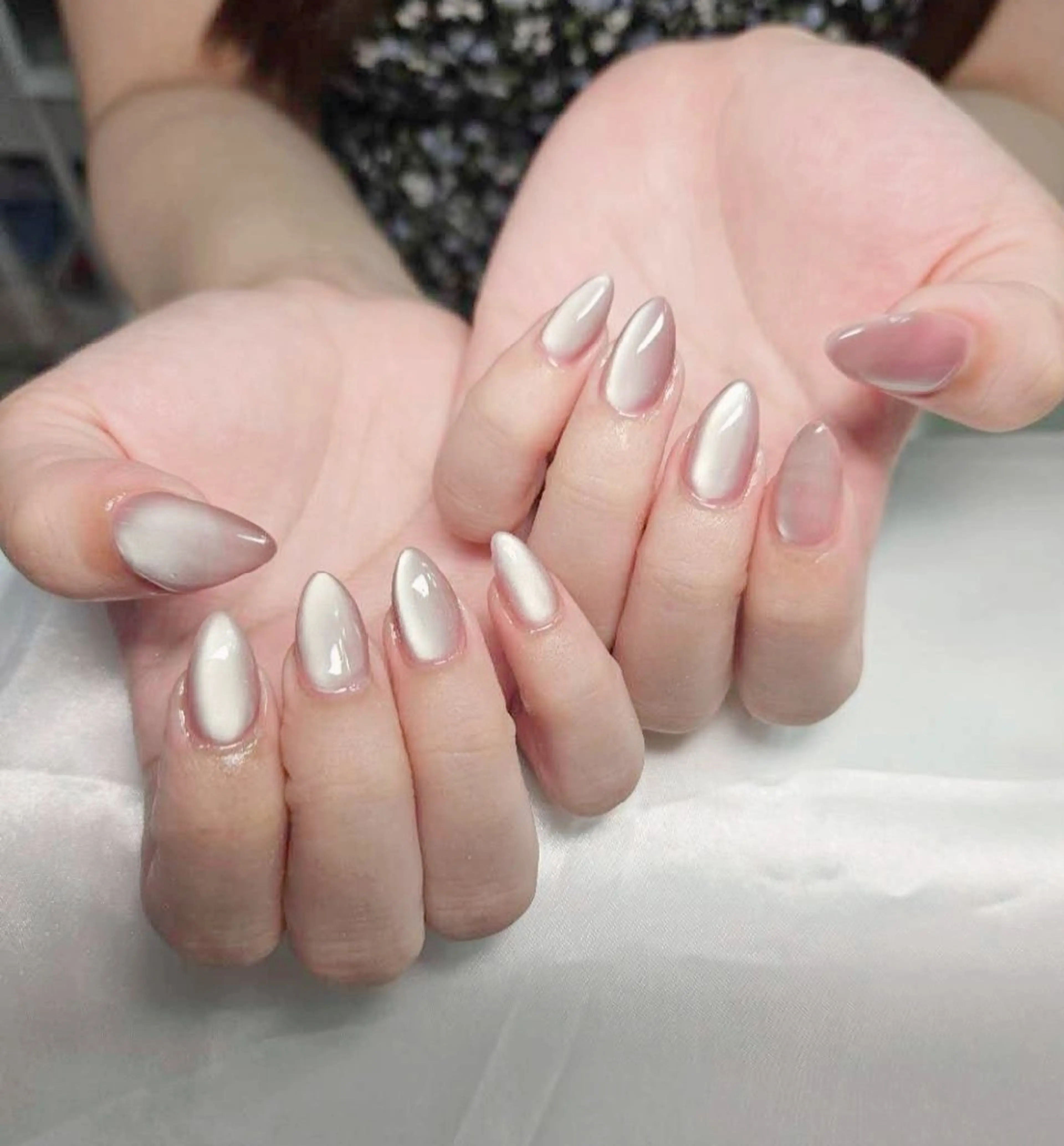 ネイル マグネットネイル ハンドネイル Beaubie  nailサロンのネイルデザイン