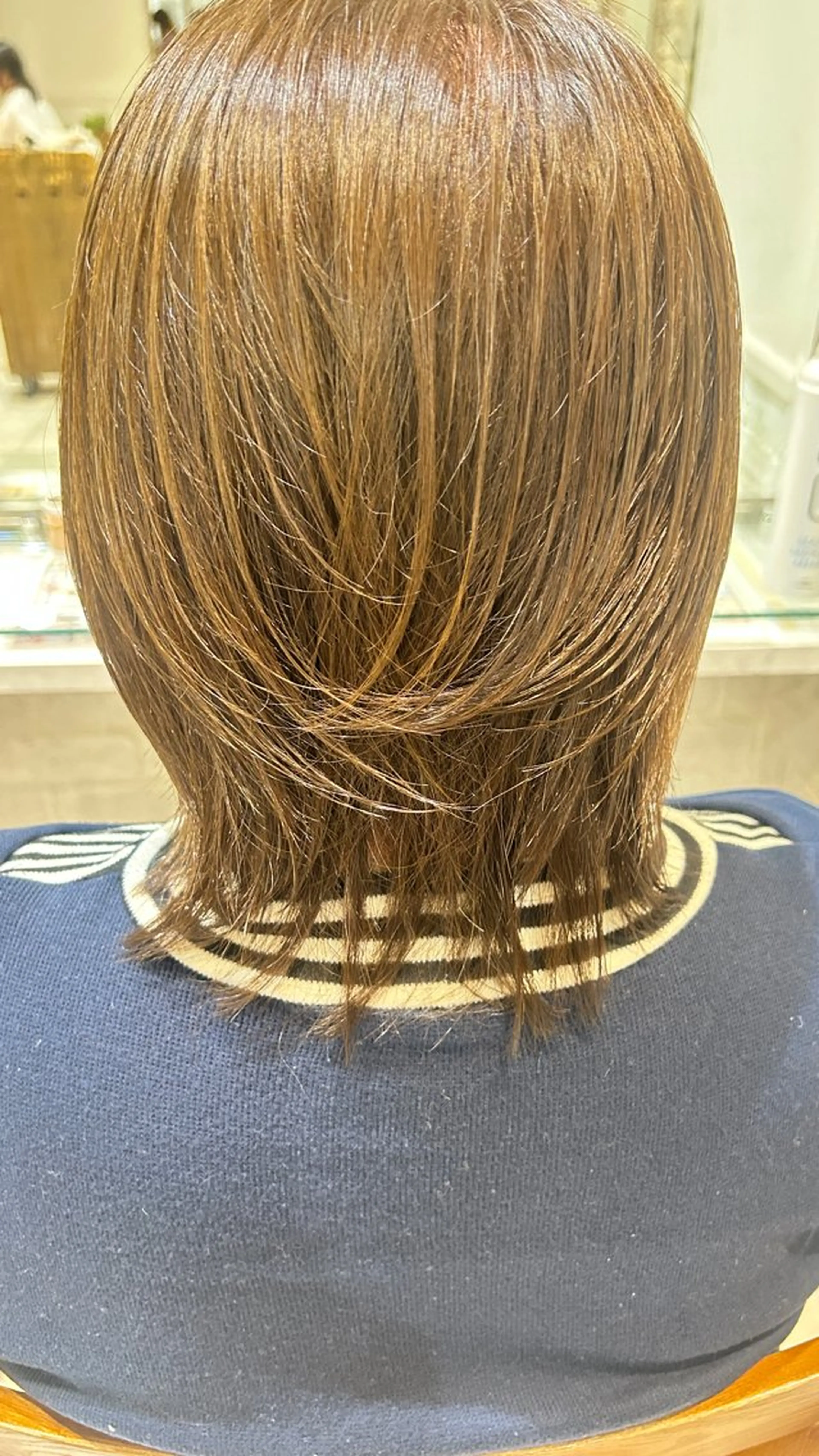 ミディアム トリートメント カット ヘアカラー トリートメント 酸性ストレート特化× 艶髪師/及川のヘアスタイル