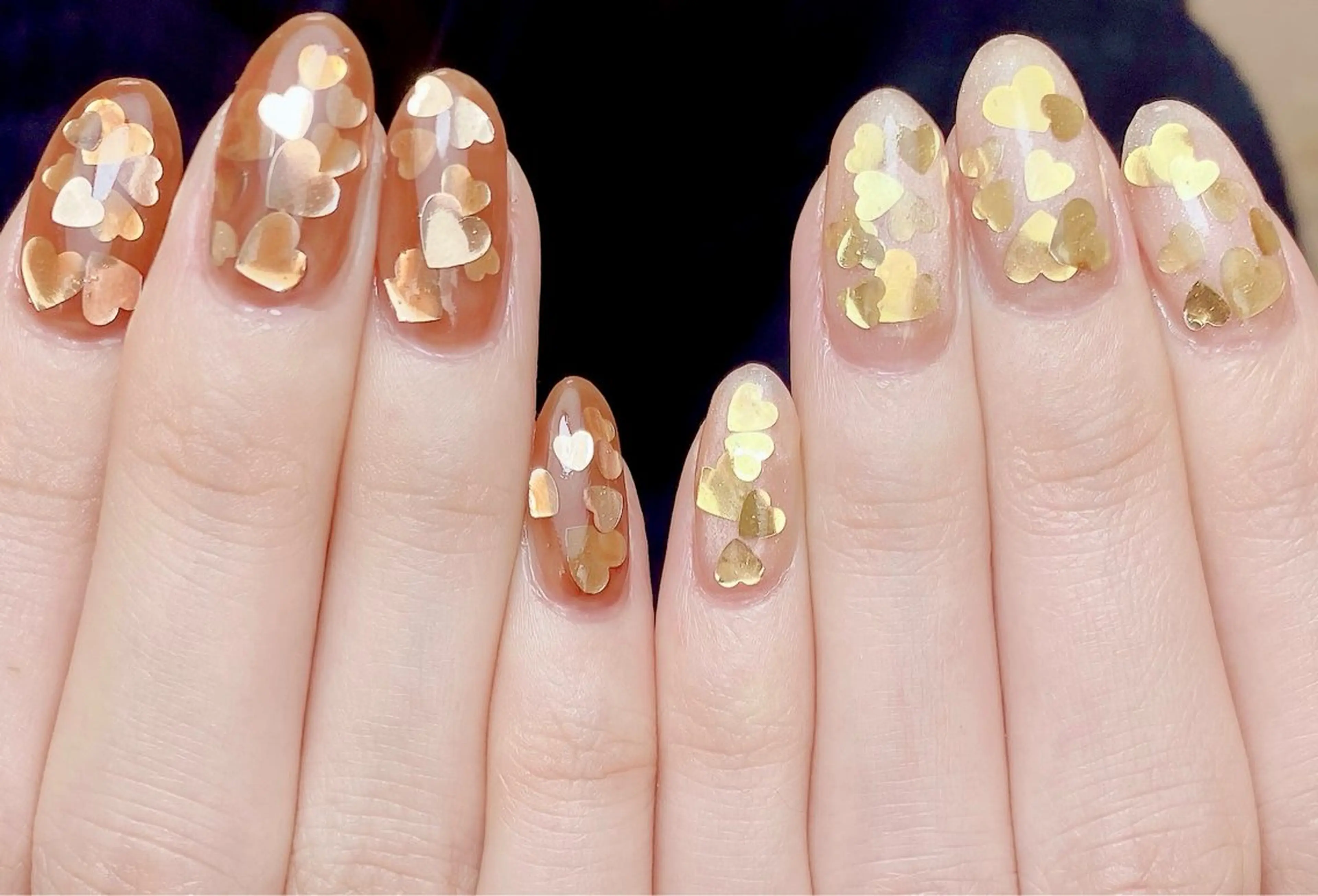 ネイル ハート ホログラムネイル マグネットネイル バレンタイン ハンドネイル Nail Salon K 🧸美爪育成のネイルデザイン