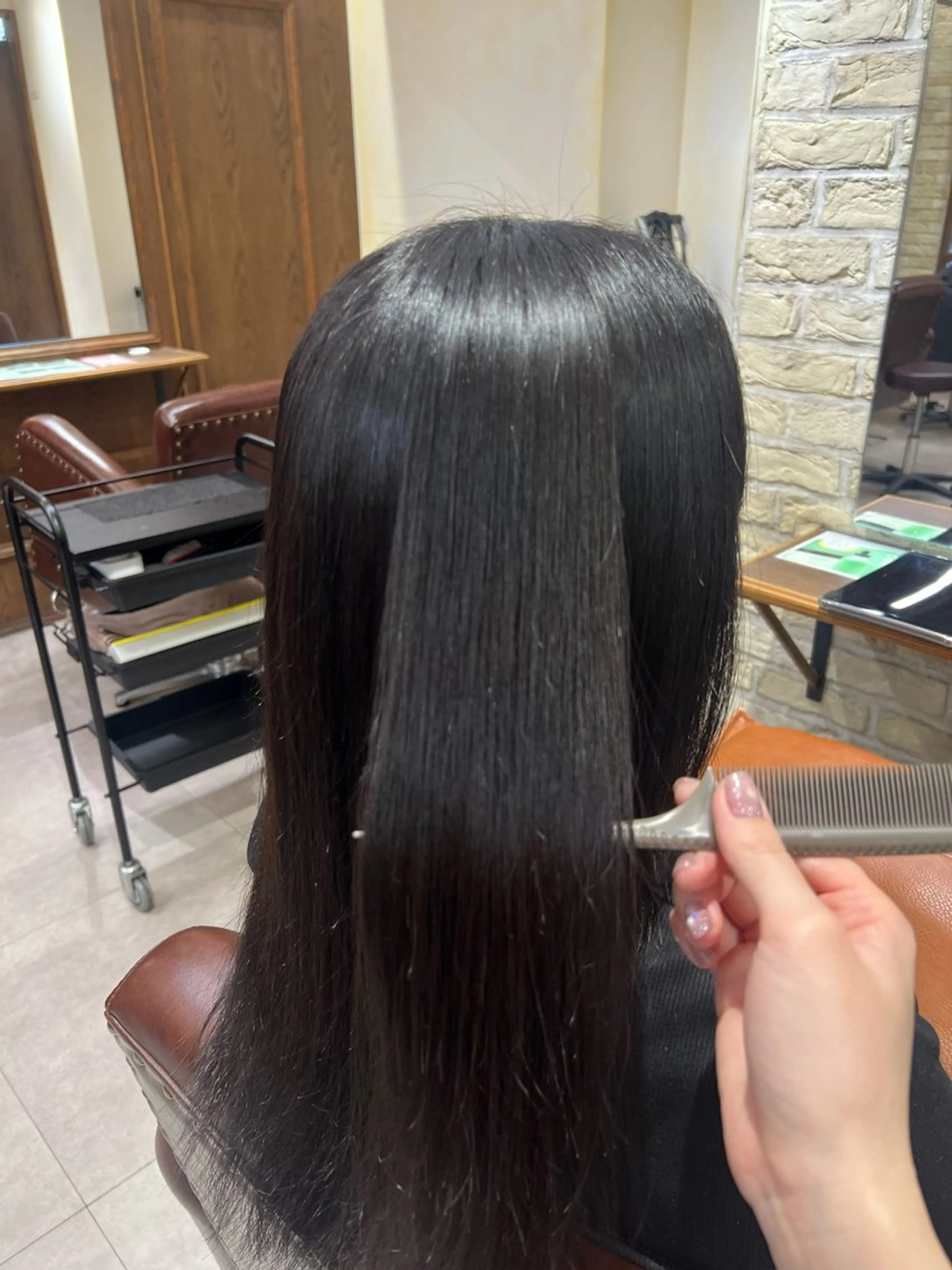 ロング 美髪矯正/艶髪 CLUTCH田中海琴のヘアスタイル