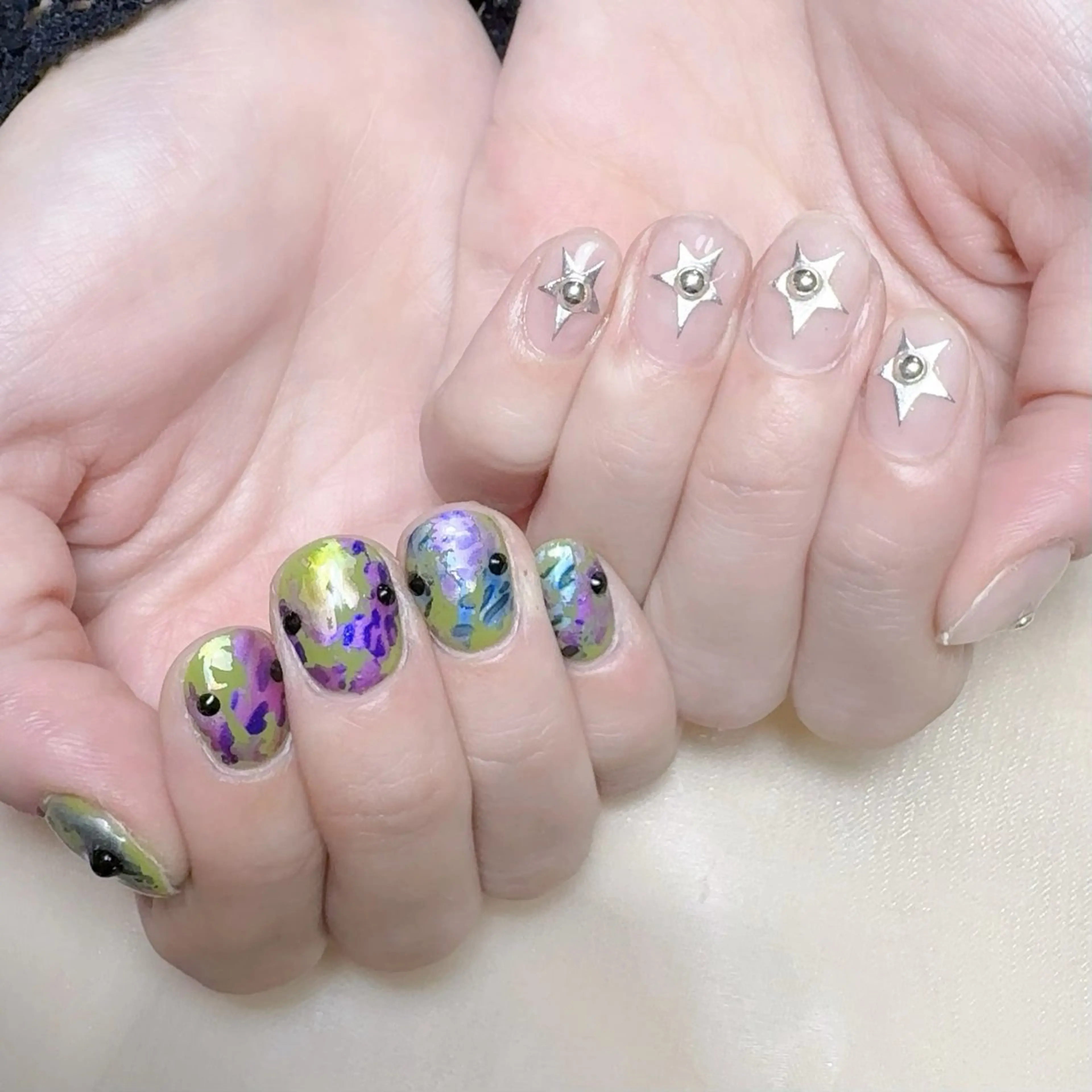 メンズ ネイル メンズ韓国風 アートネイル オーロラネイル ガーリー キラキラネイル Nail salon 木にいるのネイルデザイン