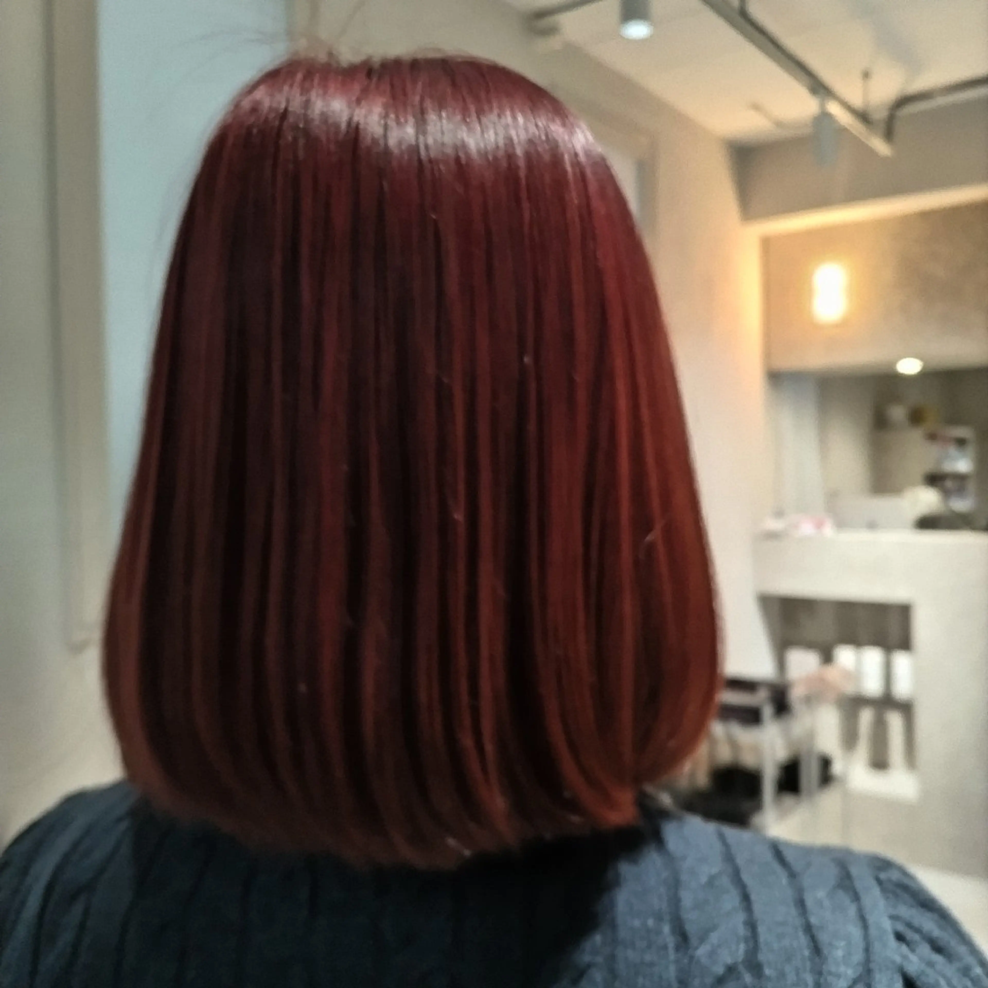 カラー ブリーチ レッドカラー 🌸花屋併設🌸石垣 友基のヘアスタイル