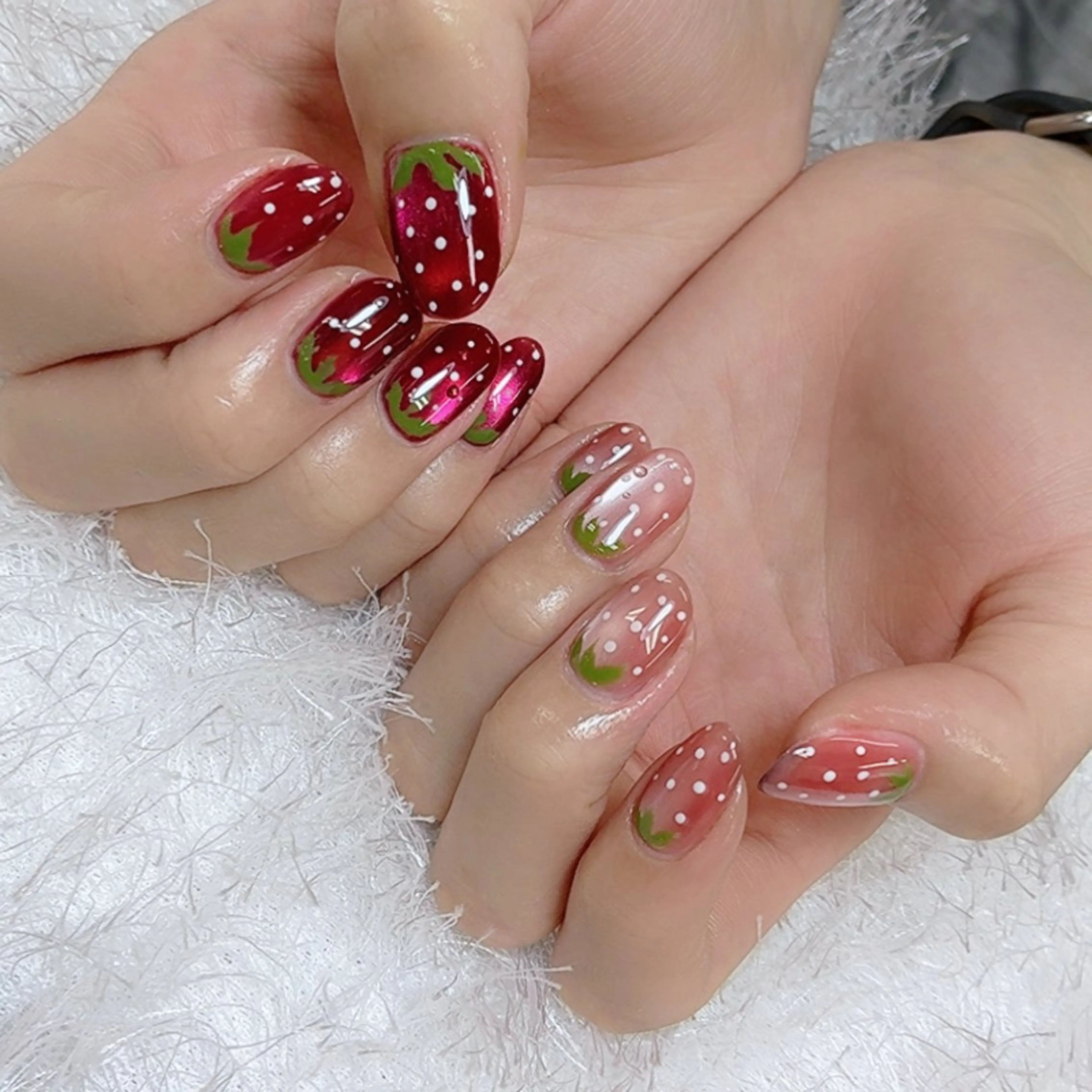 ネイル ハンドネイル 佐藤 依娜のネイルデザイン