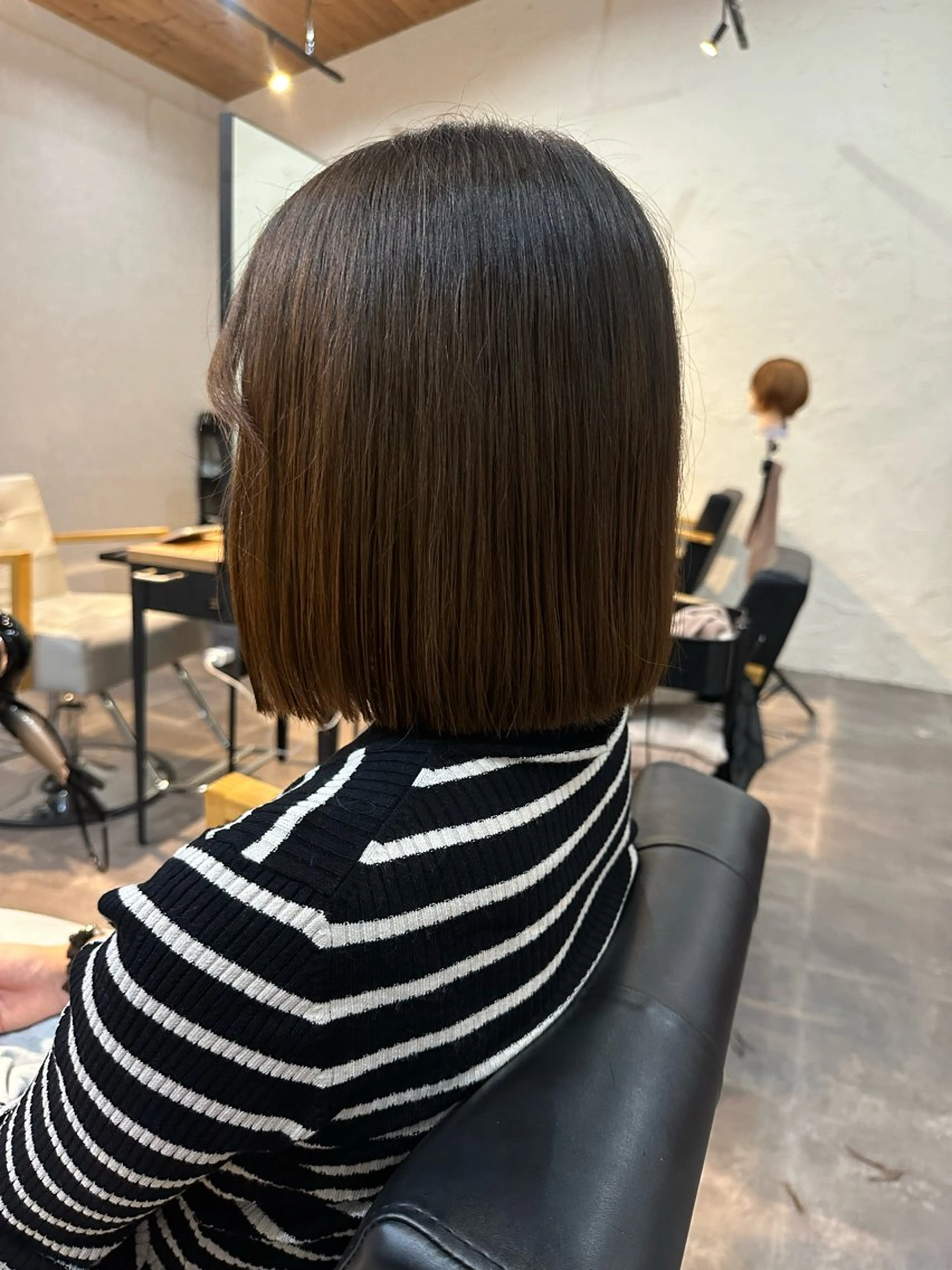 ミディアム 𝑭𝒖𝒌𝒂🩶 モテ髪×透明感カラーのヘアスタイル