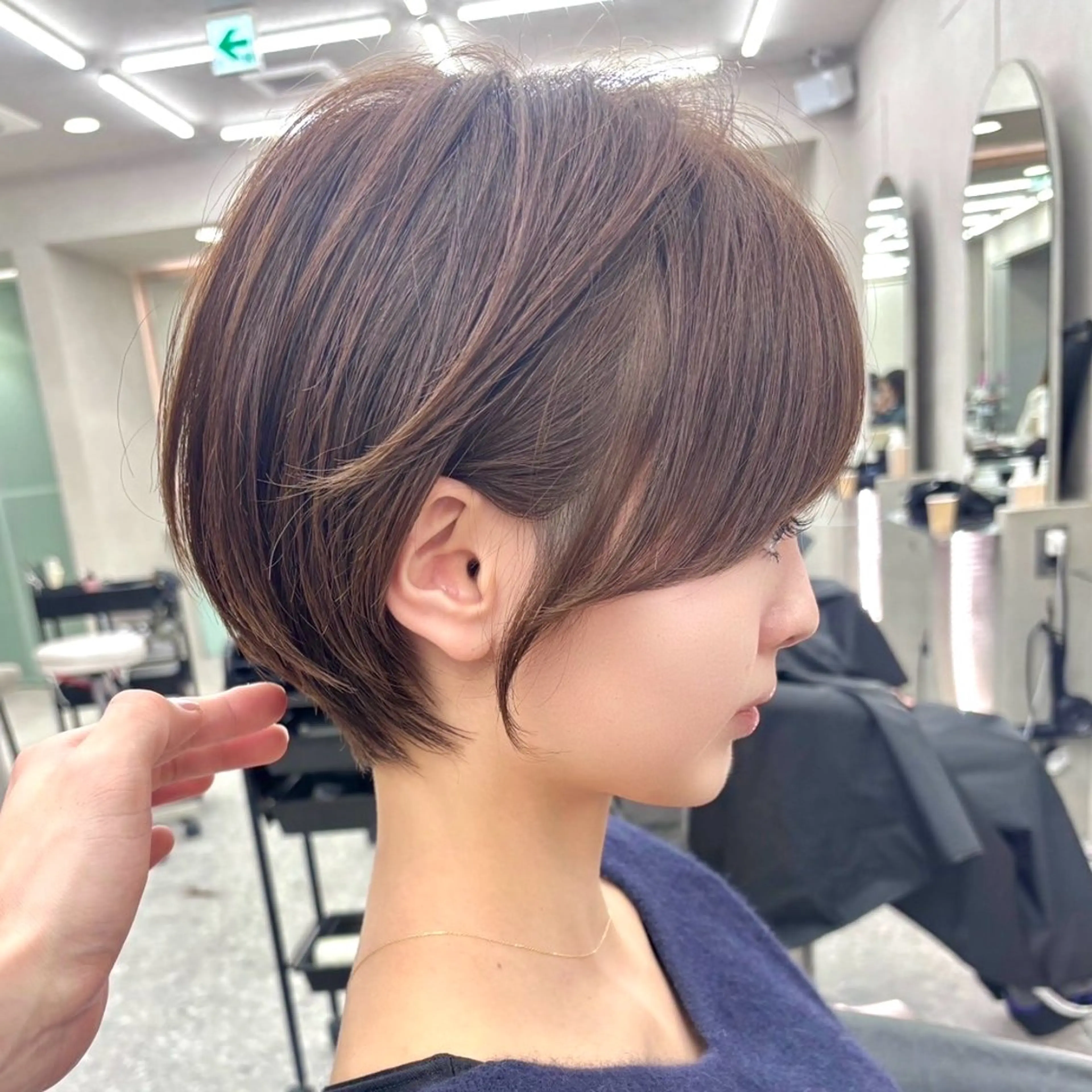 ショート 《髪質改善✖️レイヤ ー🩶》ナオヤのヘアスタイル