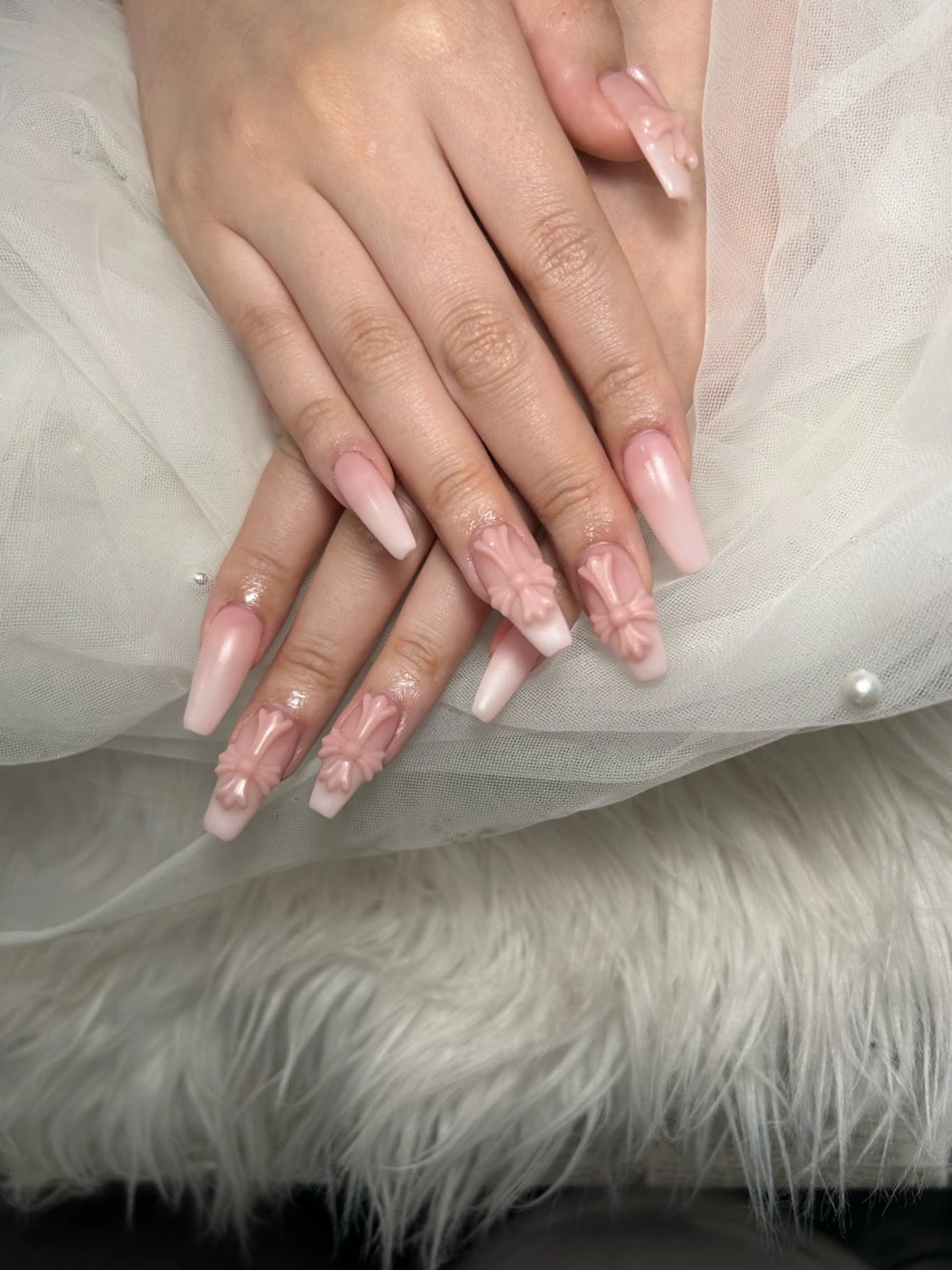ネイル アートネイル 桜ネイル フレンチネイル ガラスフレンチ グラデーション ハンドネイル 🌸Soluna 🌸のネイルデザイン