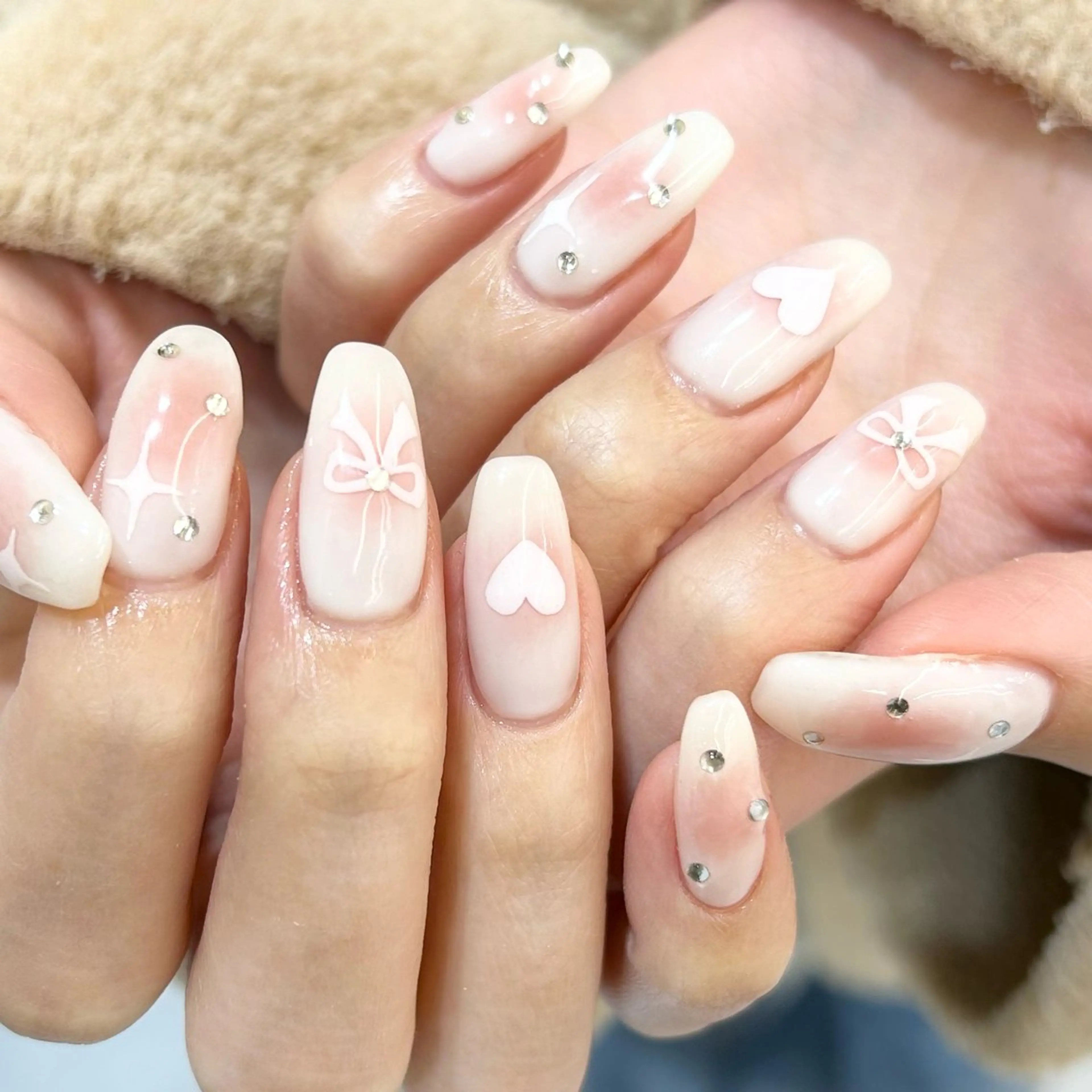 ネイル pool SHIBATAのネイルデザイン