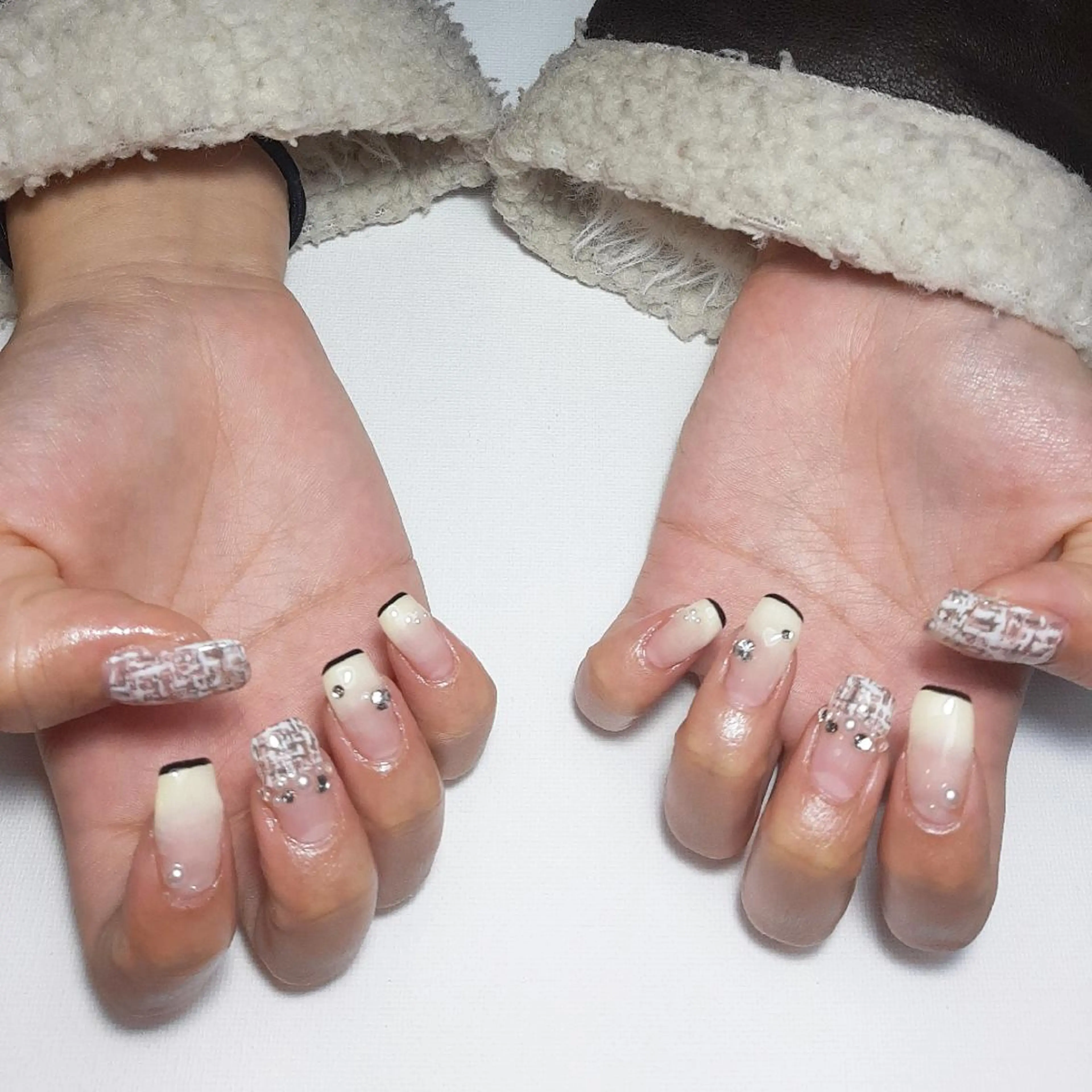 ネイル フレンチネイル グラデーション ツイードネイル owlnail /持込みデザイン専門のネイルデザイン