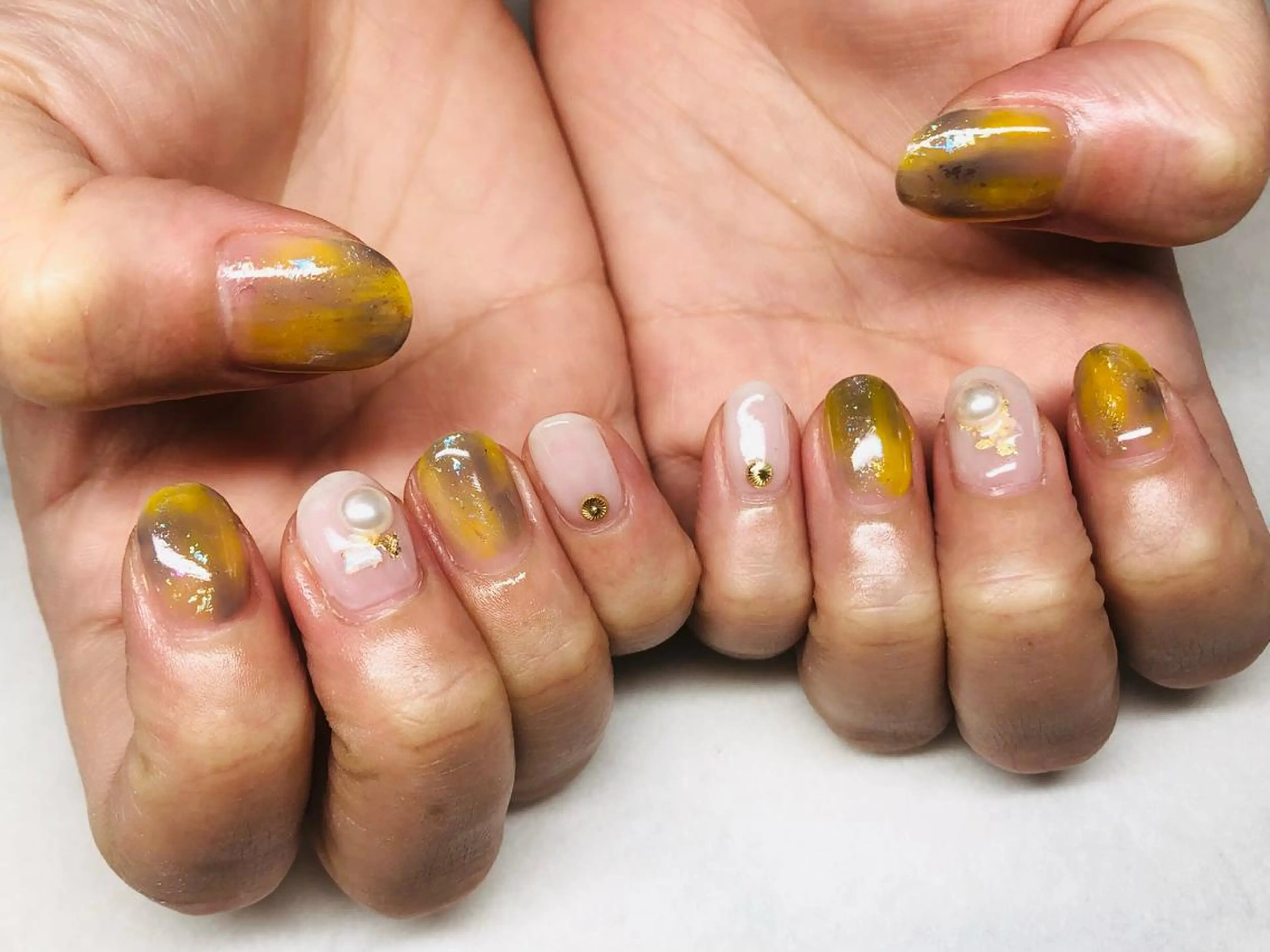 ネイル 持ち込み 黄色 いちじゅう あおいのネイルデザイン