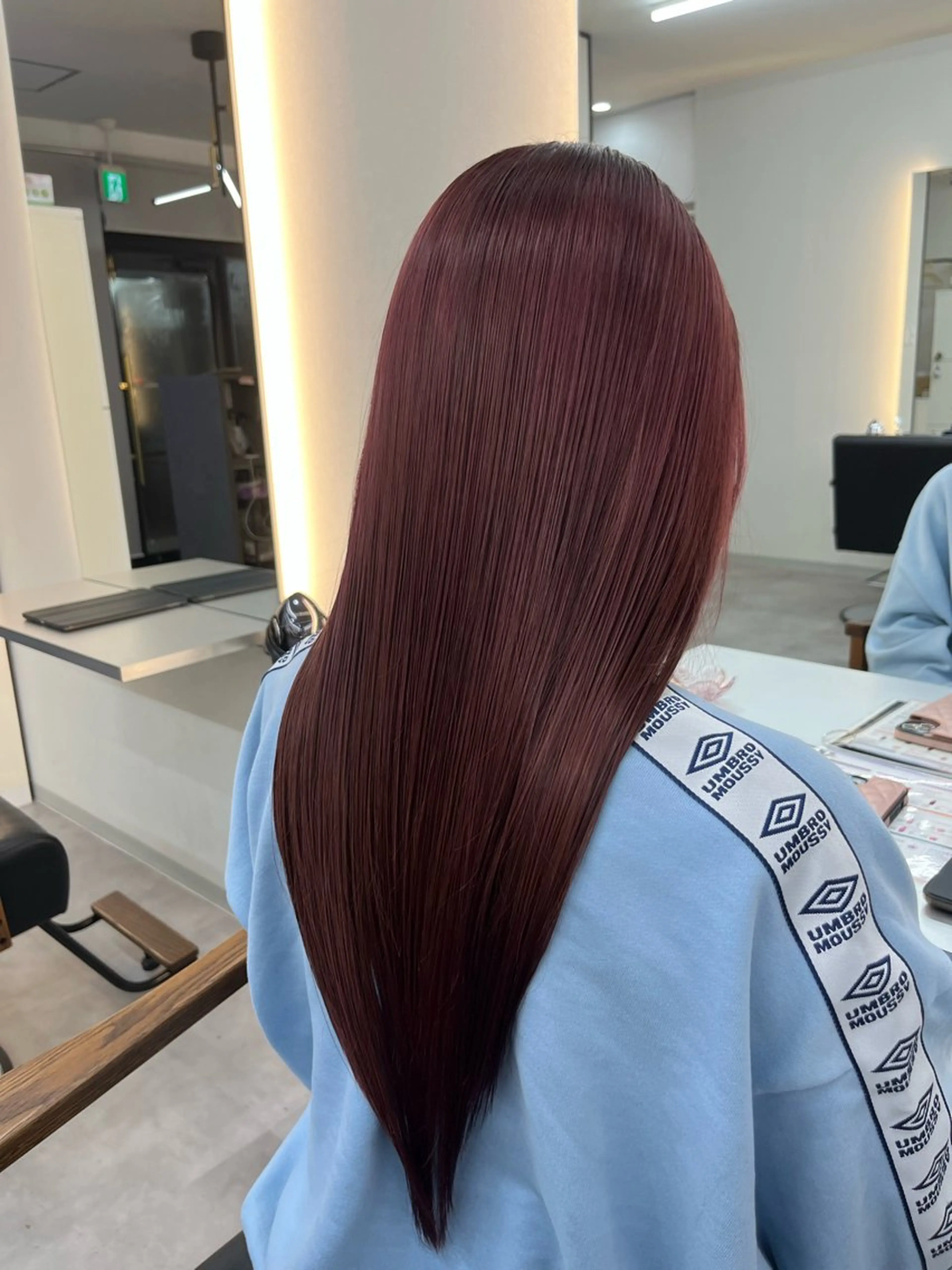 ロング ピンクブラウン RIENSaura /daichiのヘアスタイル