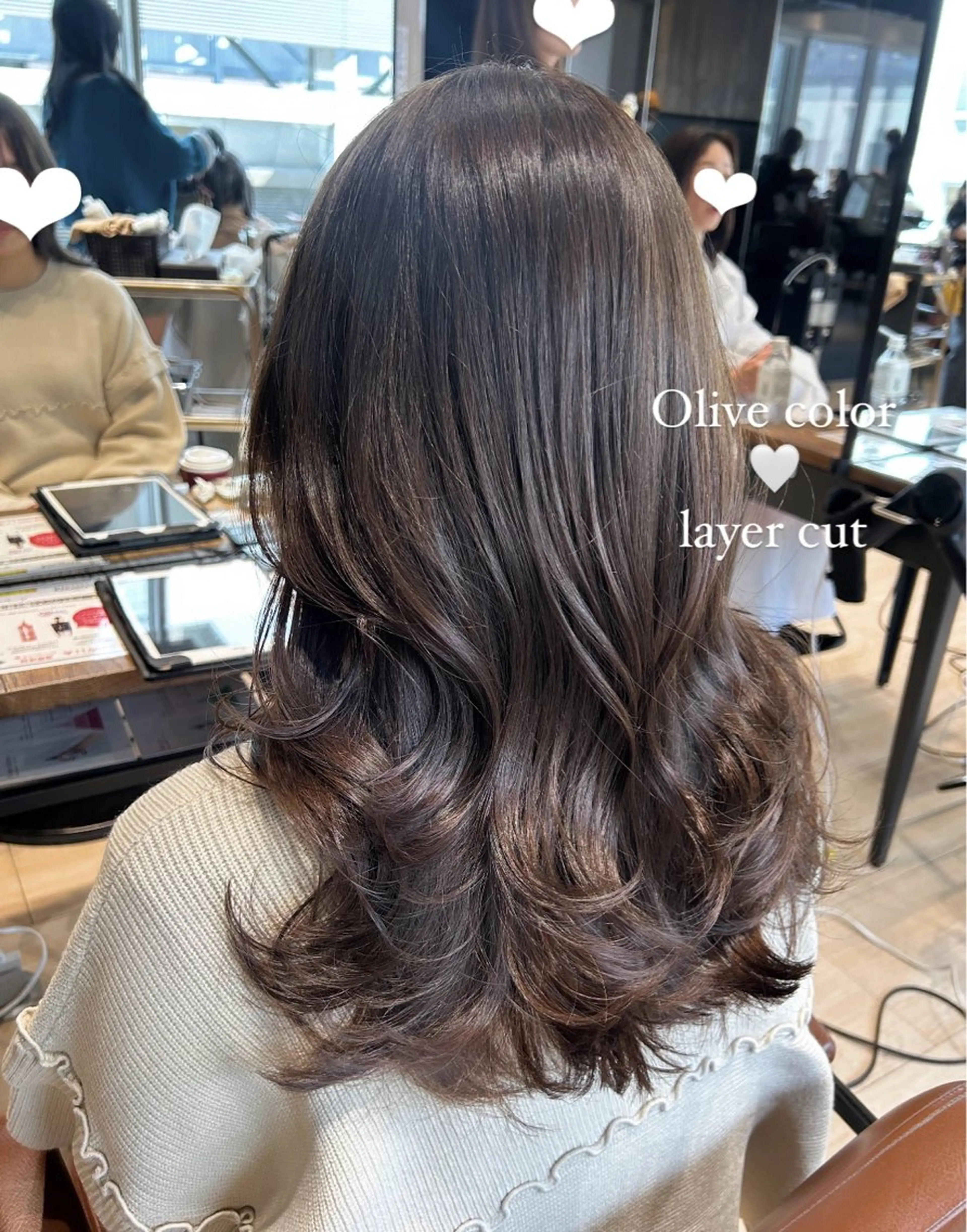 ロング カラー ベージュカラー 透明感カラー オリーブベージュ オリーブカラー くびれヘア カット ヘアカラー トリートメント 🍼顔周りカット/ レイヤー/小川華奈のヘアスタイル