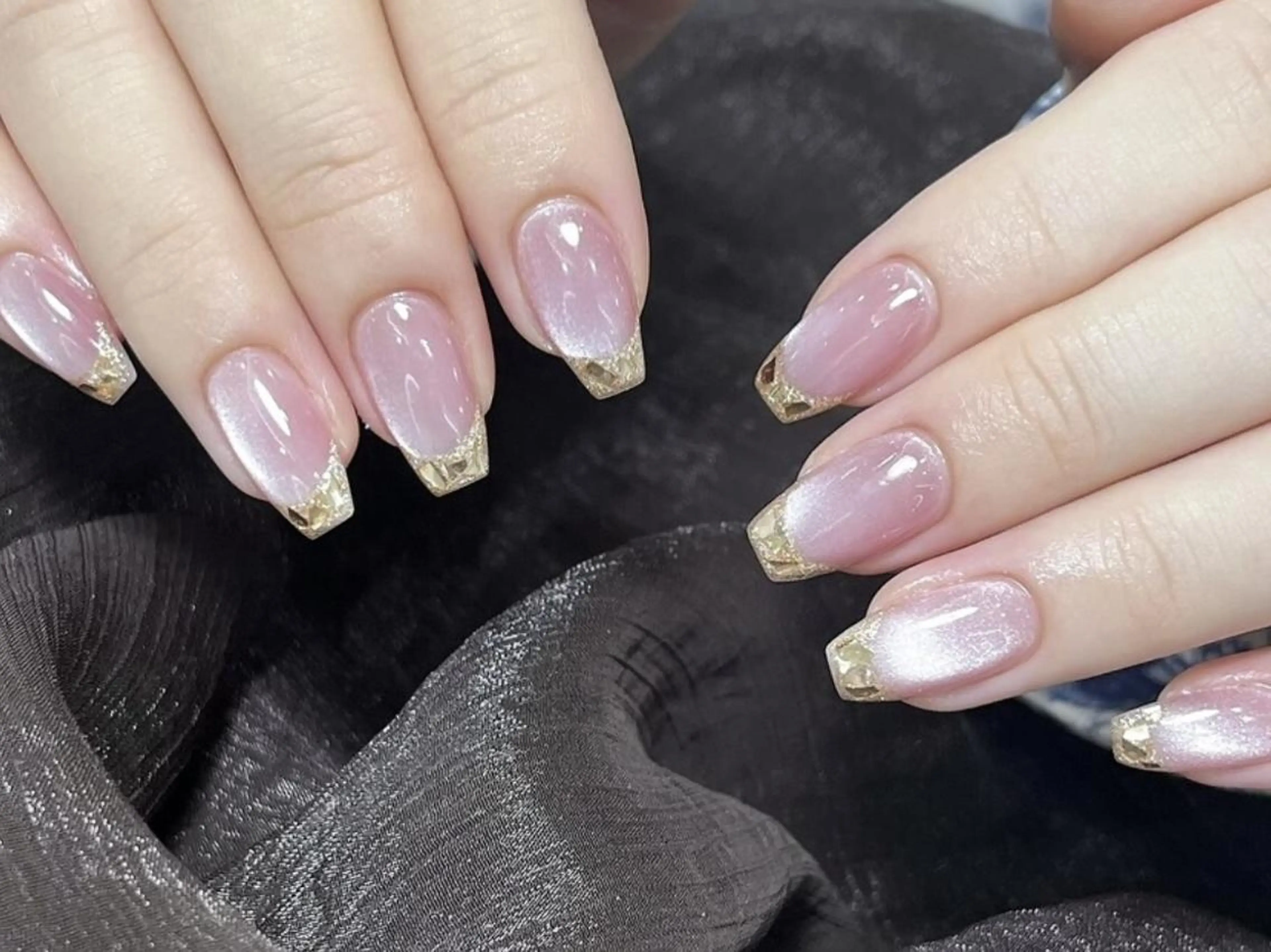 ネイル アートネイル ガーリー マグネットネイル 持ち込み 🎀cute nail🎀トレンドのネイルデザイン