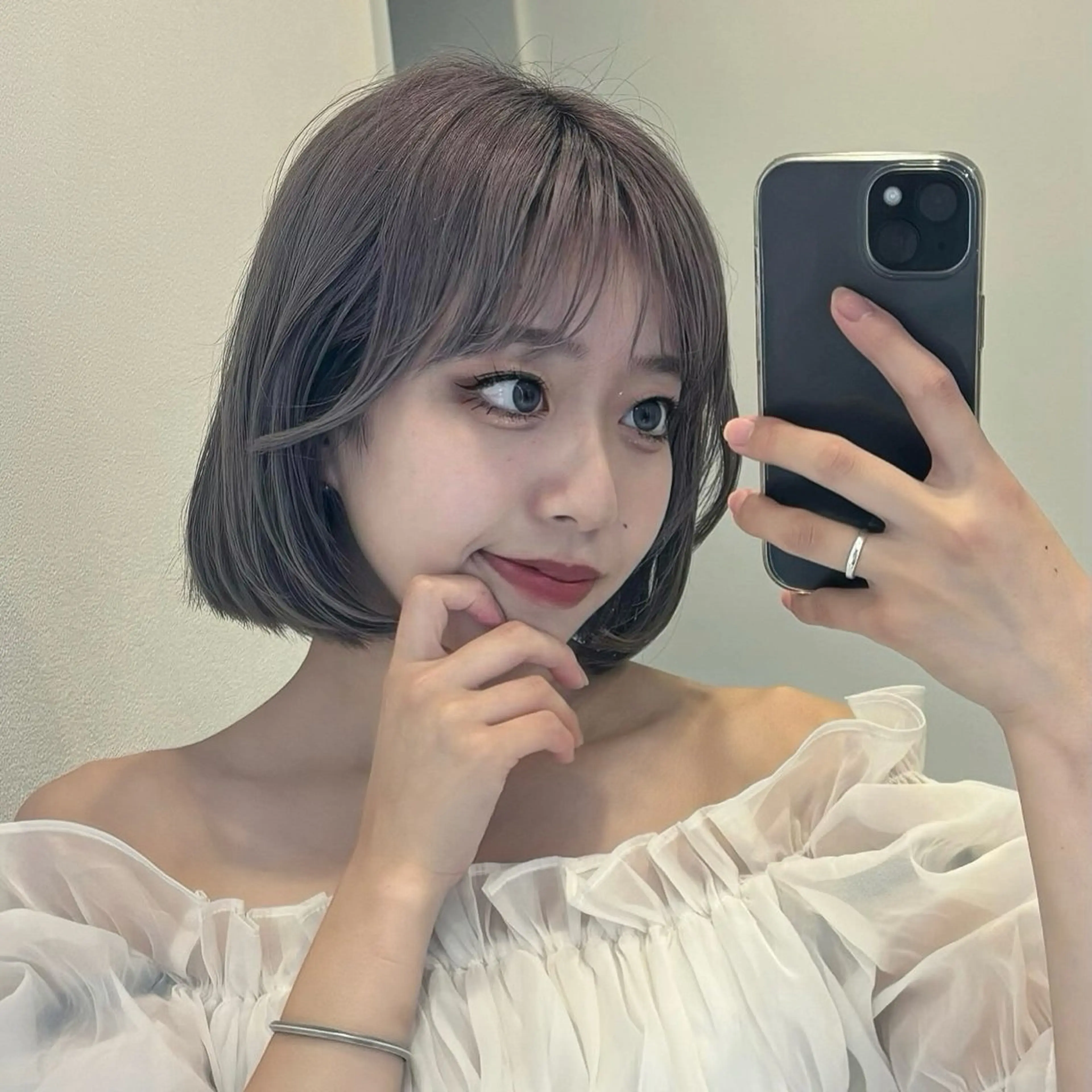 ショート ヘアアレンジ 切りっぱなしボブ ボブ タンバルモリ 韓国風ヘア ワンホンヘア 韓国ボブ/髪質改善 /新宿/Rumiのヘアスタイル