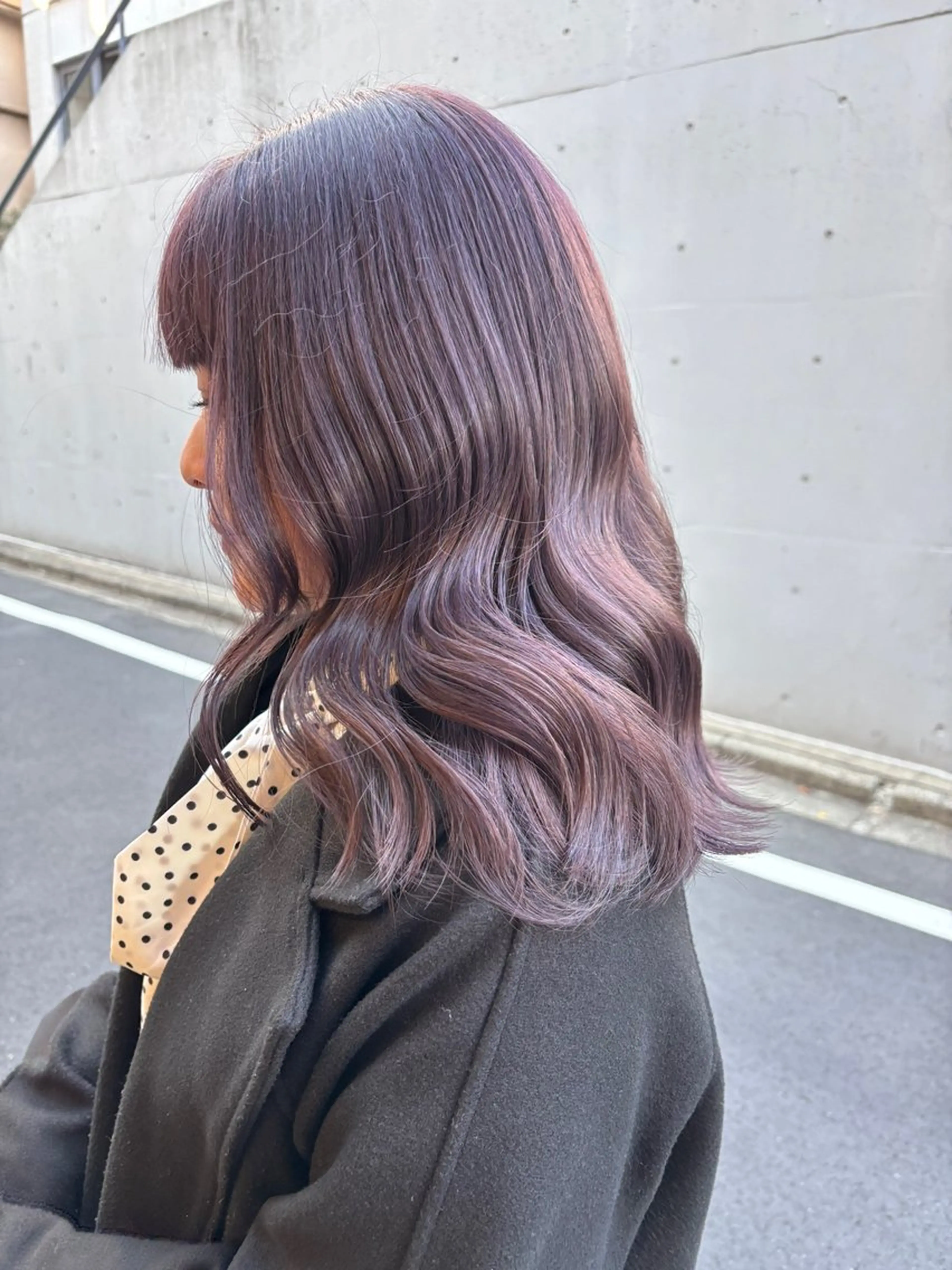 ミディアム カラー leben serikaのヘアスタイル