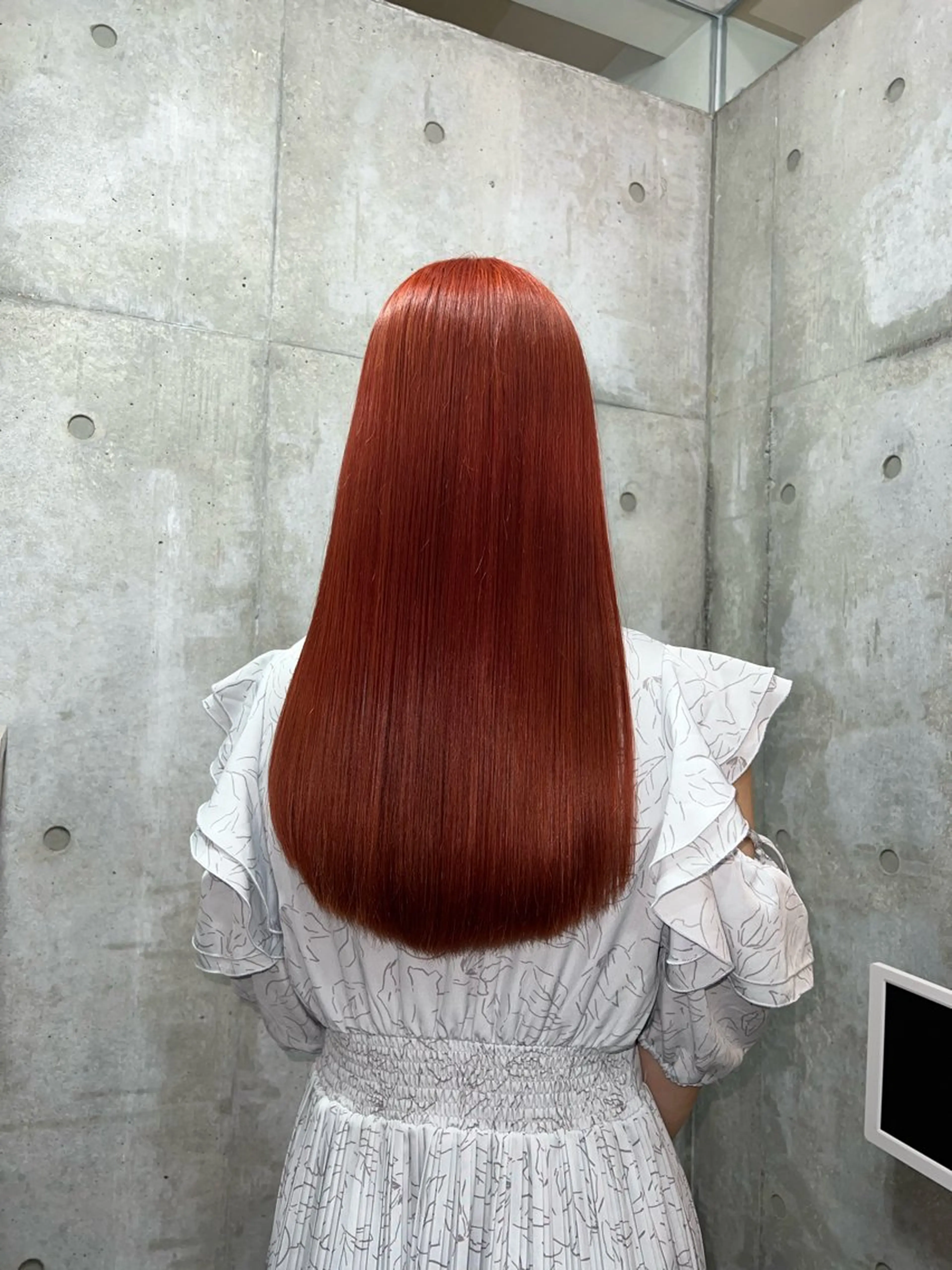 ロング ブリーチカラー/ 寺口佳希のヘアスタイル