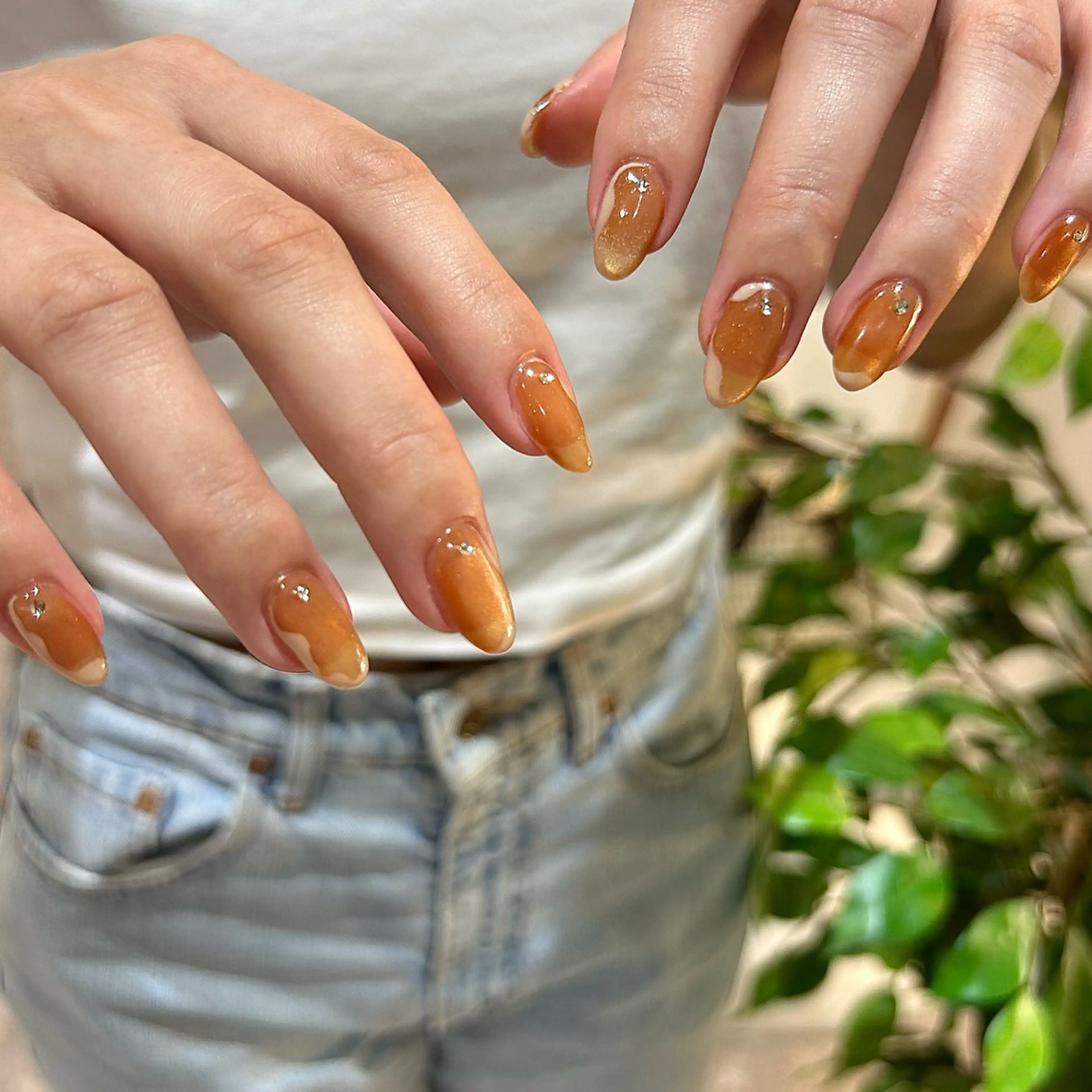 ネイル マグネットネイル ハンドネイル 💅🏽 SHIORI🌙のネイルデザイン