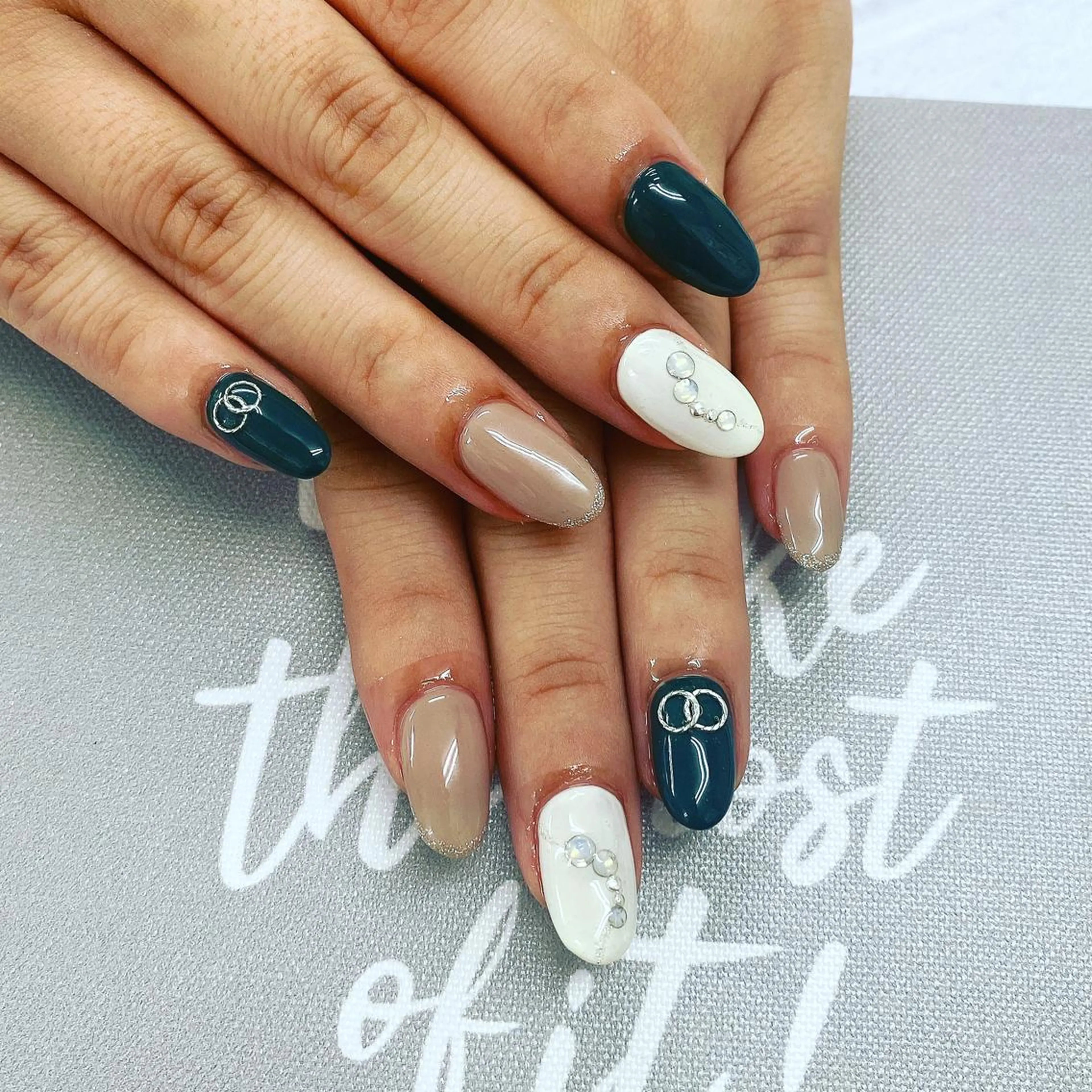 ネイル N._._.claw[エヌクロー]所属・N._._. clawのネイルデザイン