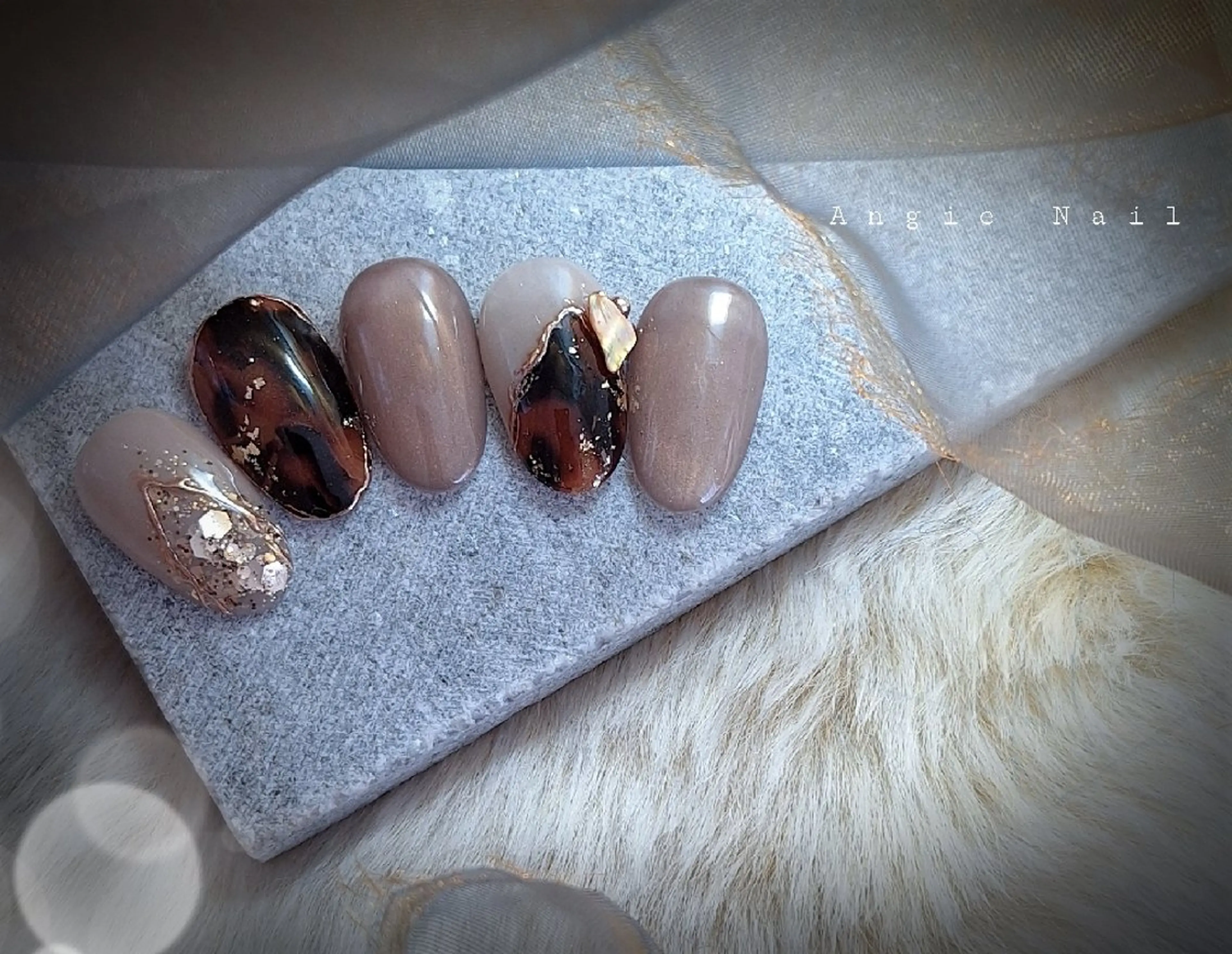 ネイル ハンドネイル Angie Nail (ｱﾝｼﾞｰﾈｲﾙ)のネイルデザイン