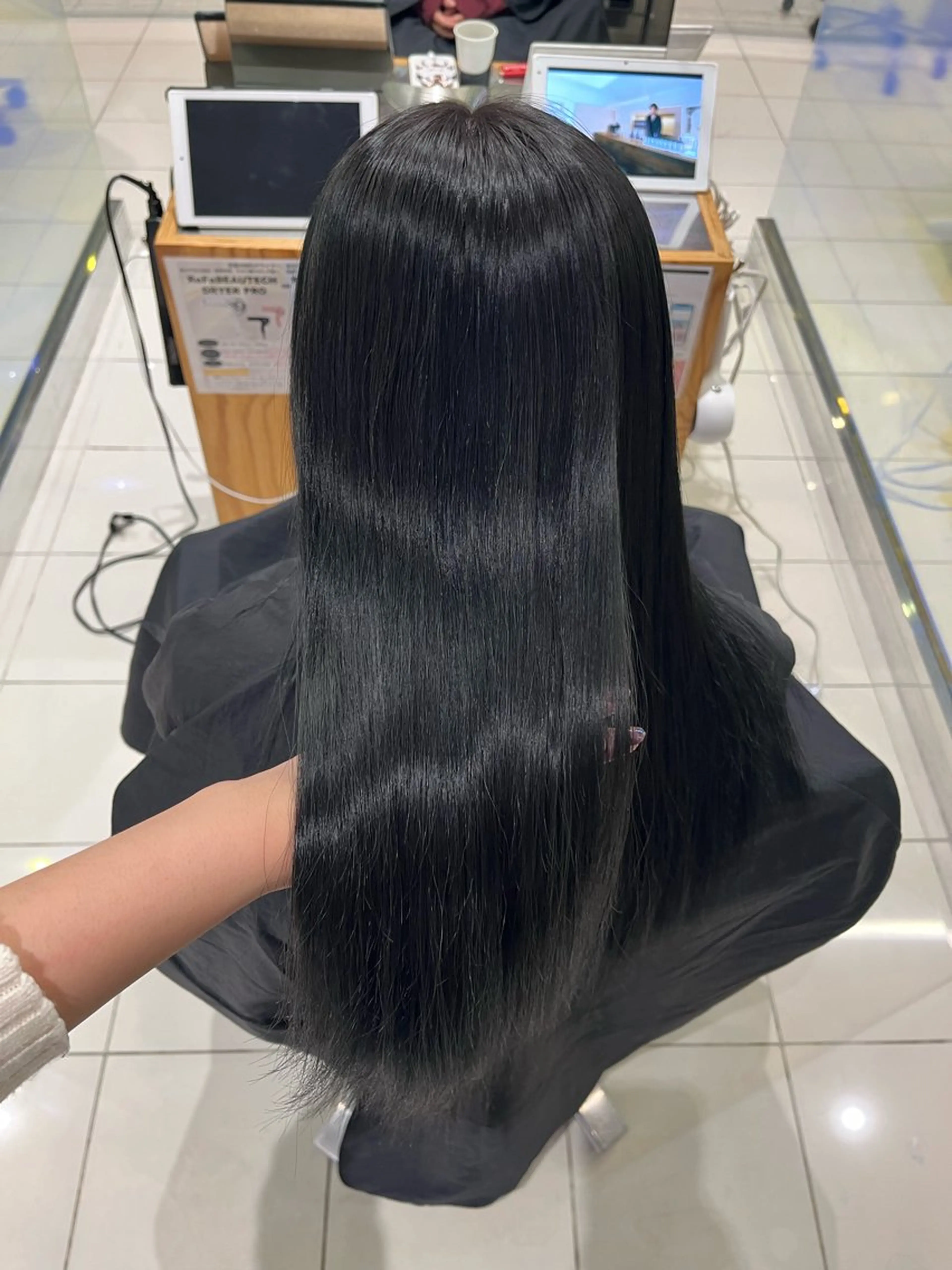 ロング カラー 縮毛矯正 似合わせカラー🪩 SAYA 👗のヘアスタイル