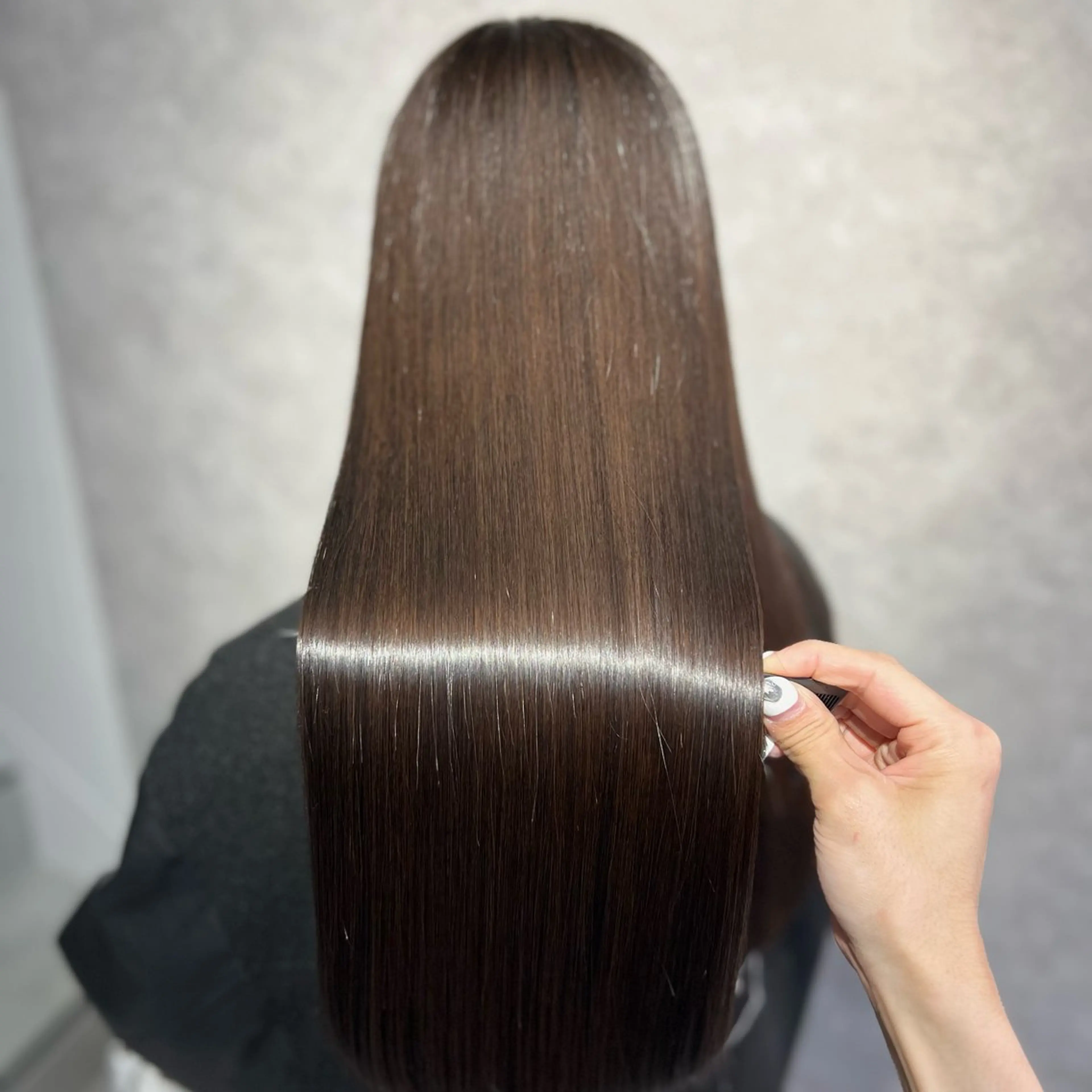 ロング 縮毛矯正 レイヤー×韓国 🇰🇷鈴木啓太のヘアスタイル