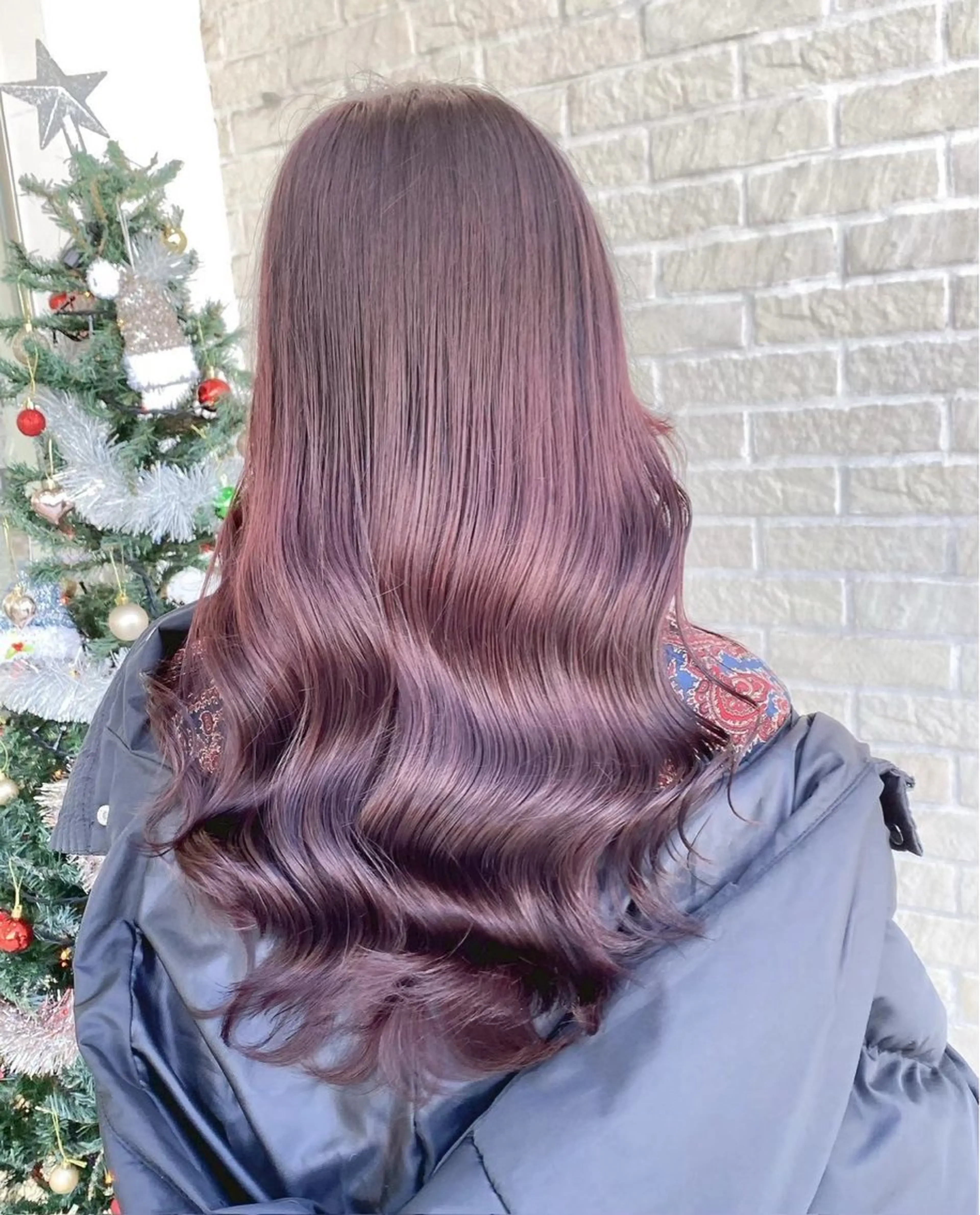 ロング カラー ヘアアレンジ 西山 夢月の眉毛・アイブロウイメージ