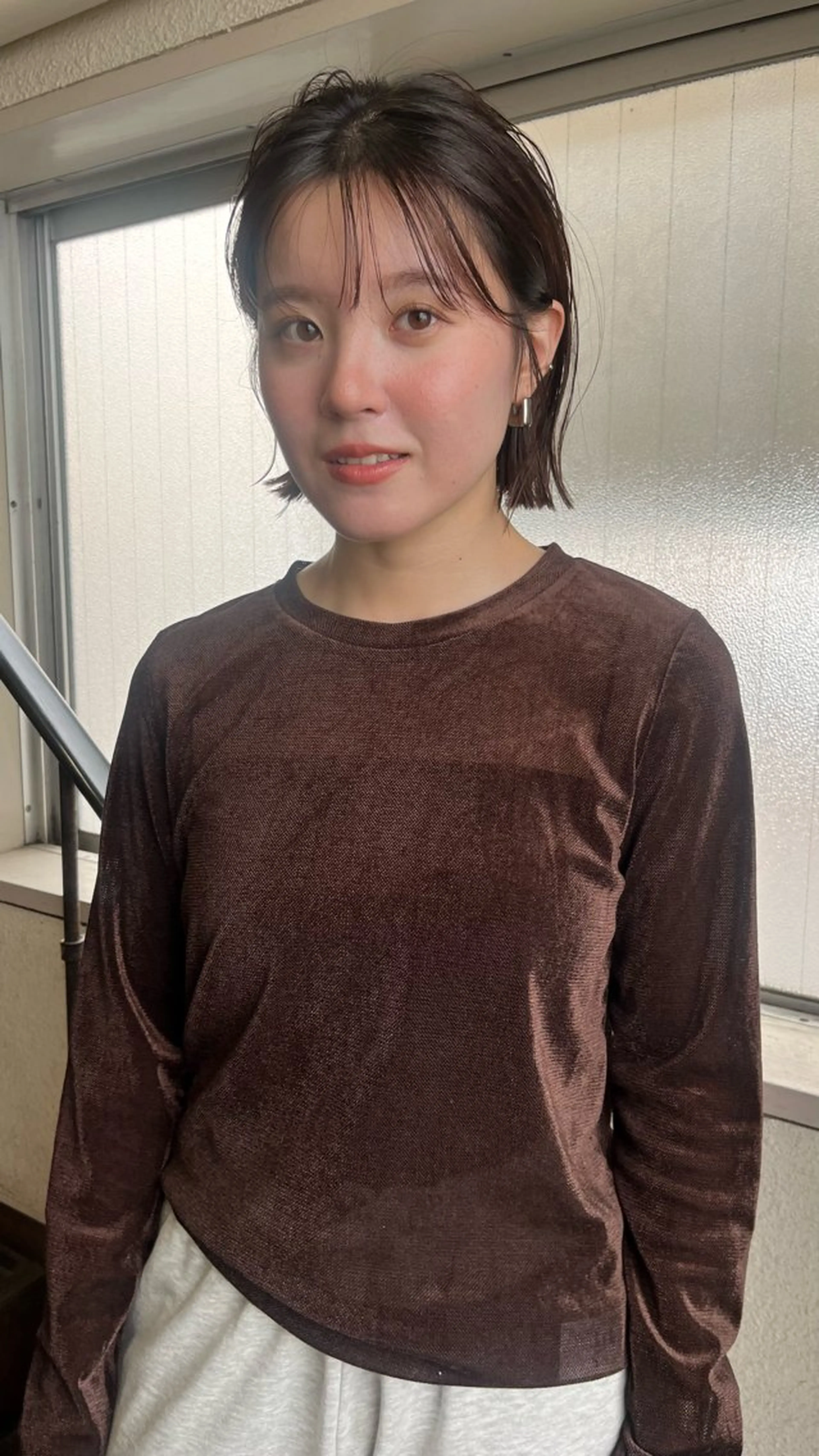 ミディアム カット ヘアカラー niche くるみ🩰のヘアスタイル