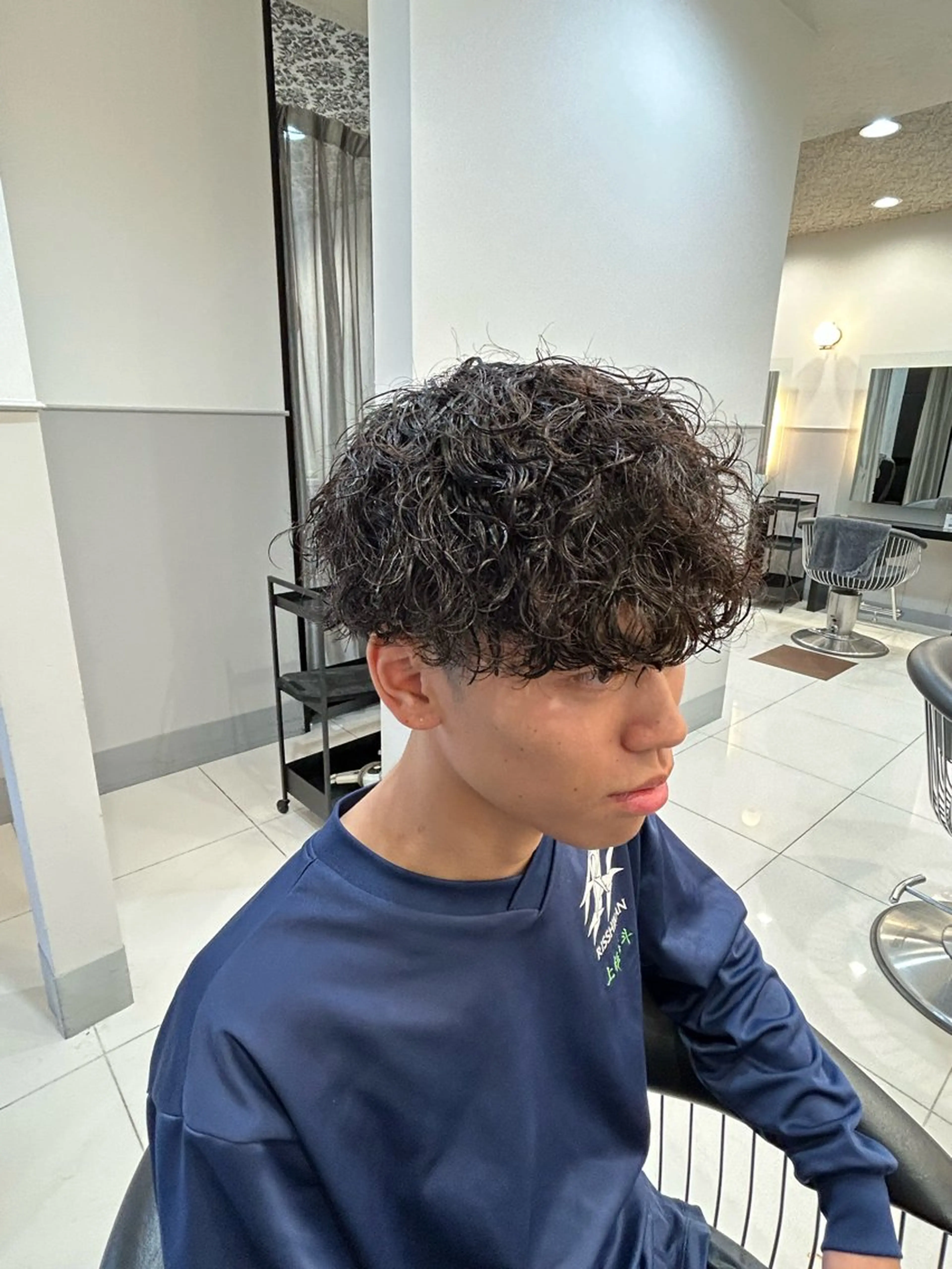 パーマ メンズ 畑 雄貴のヘアスタイル