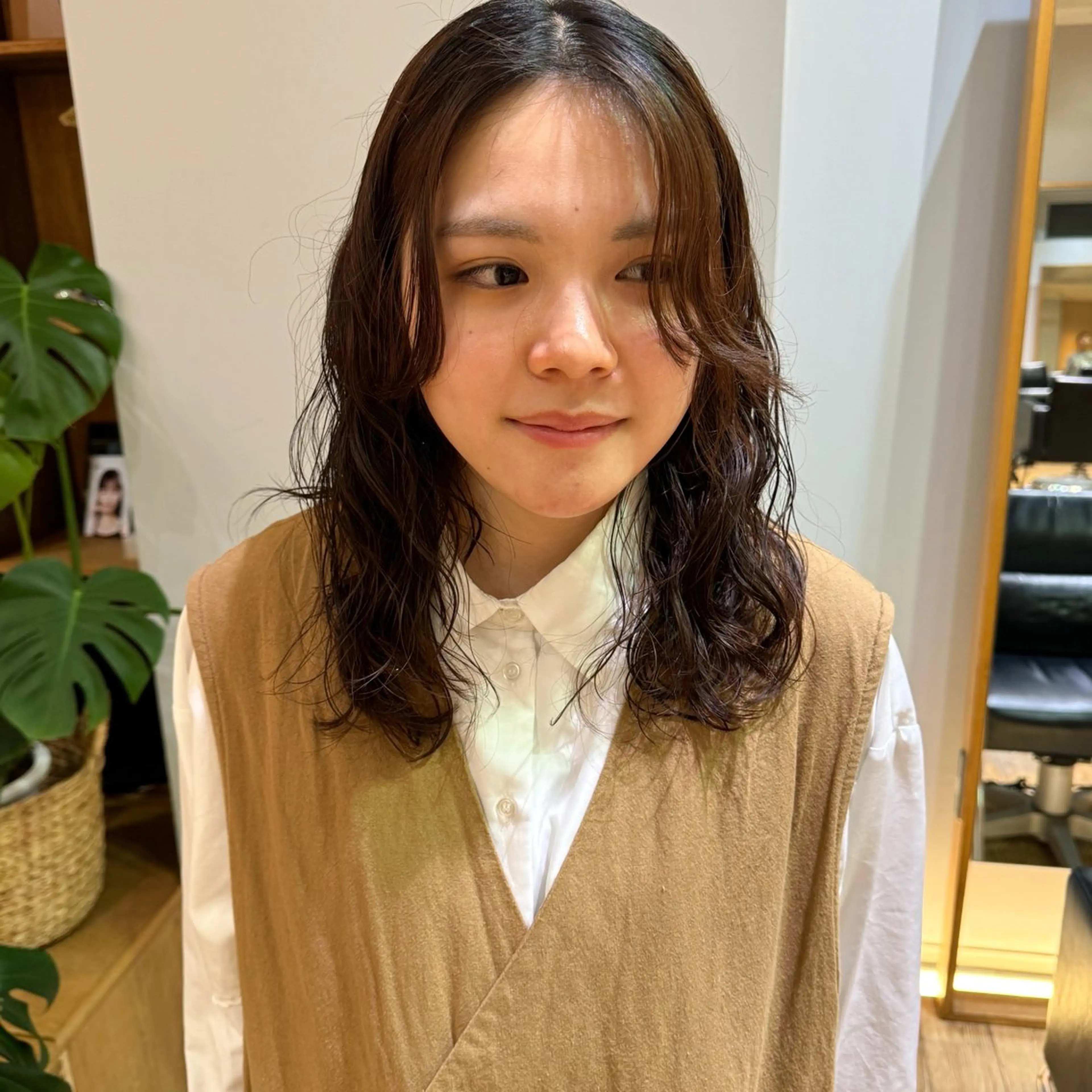 ミディアム パーマ カット パーマ 大橋 芽衣のヘアスタイル