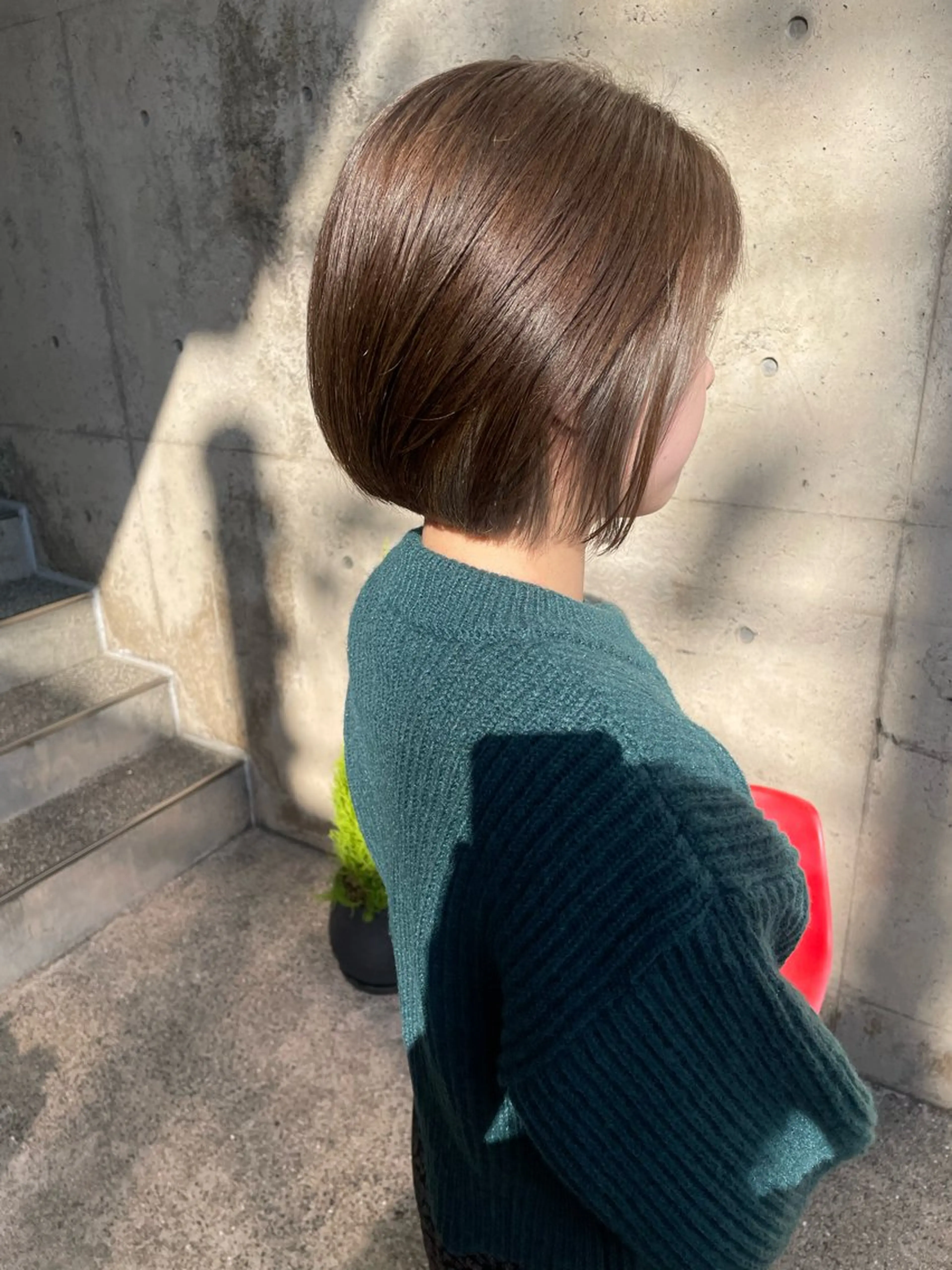 ショート カラー 日高 香織のヘアスタイル