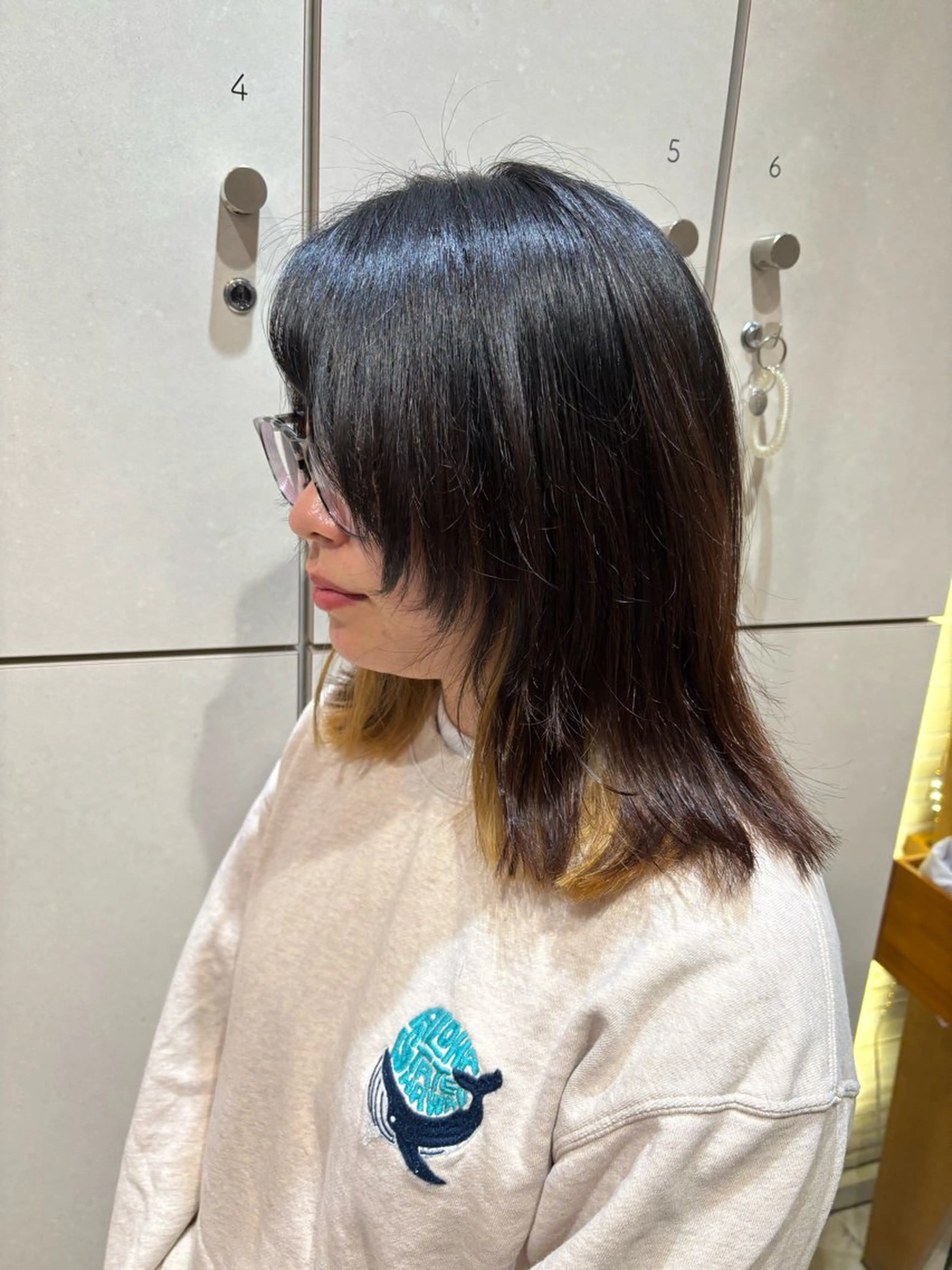 ミディアム 顔まわりレイヤー 顔周りカット レイヤーカット ウルフカット ボブ/ショート/金田 夏葵のヘアスタイル