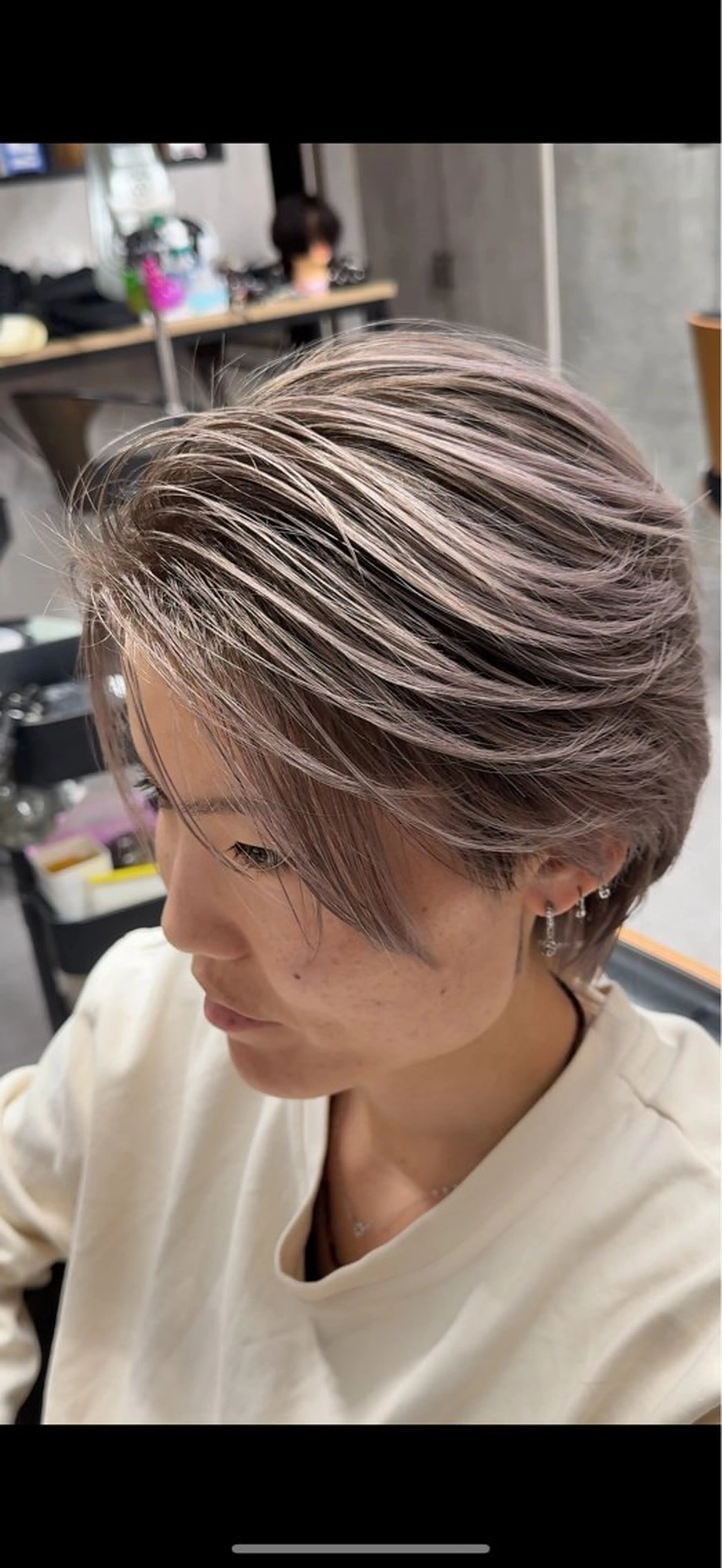 ミディアム わたる /カットモデル募集のヘアスタイル