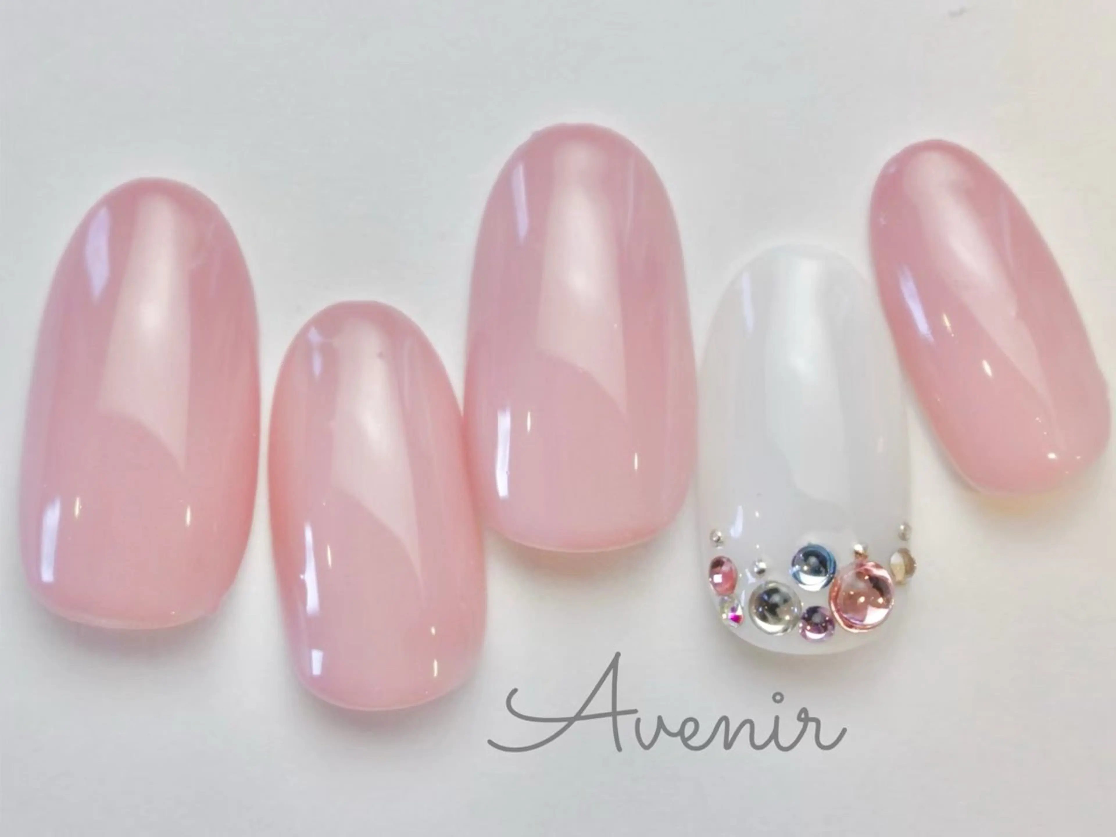 ネイル ハンドネイル Avenir 表参道 nail＆eye予約のネイルデザイン