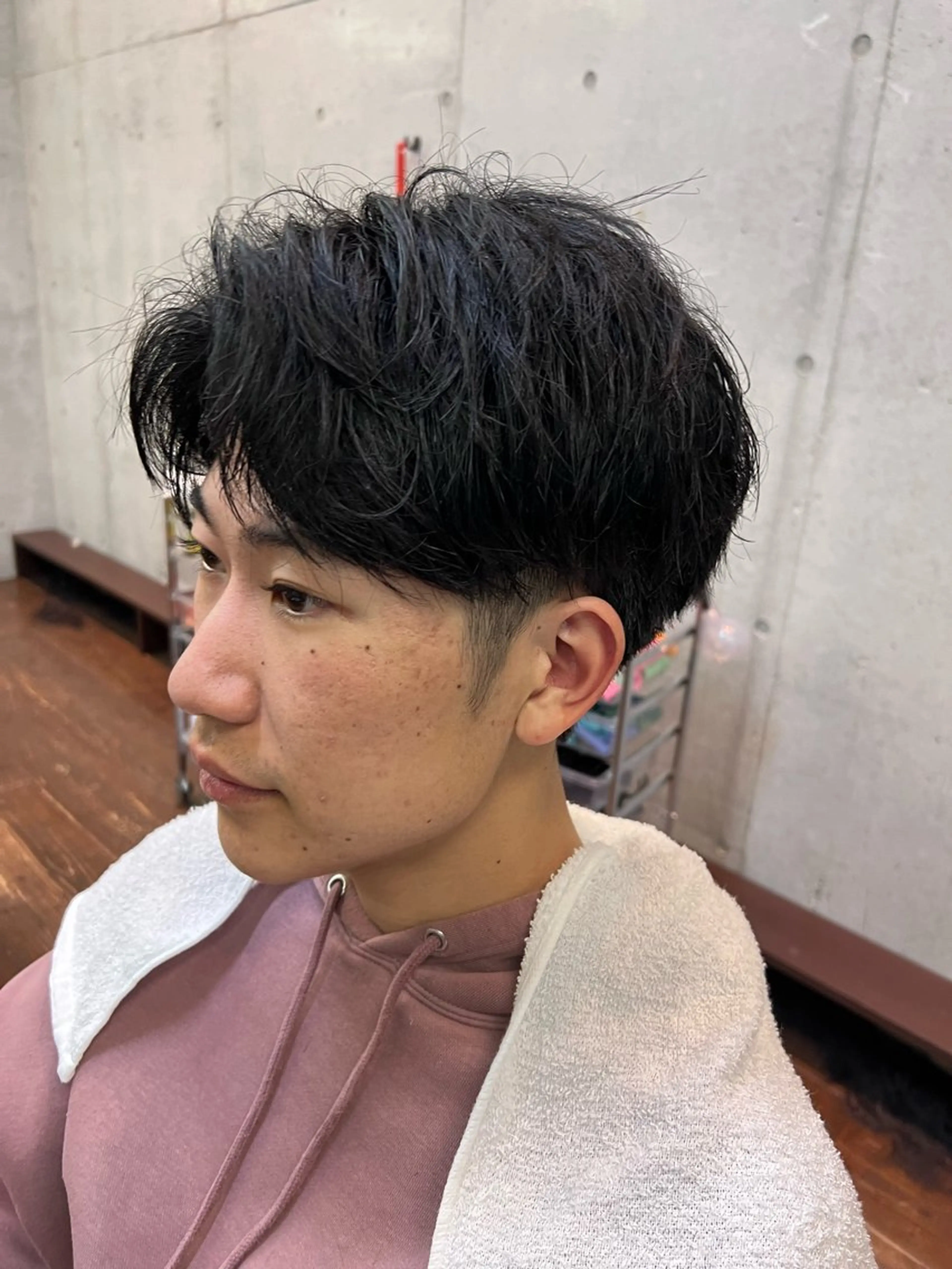 ミディアム メンズ センターパート カット spin-off shift所属・メンズ特化美容師 /たけしのヘアスタイル