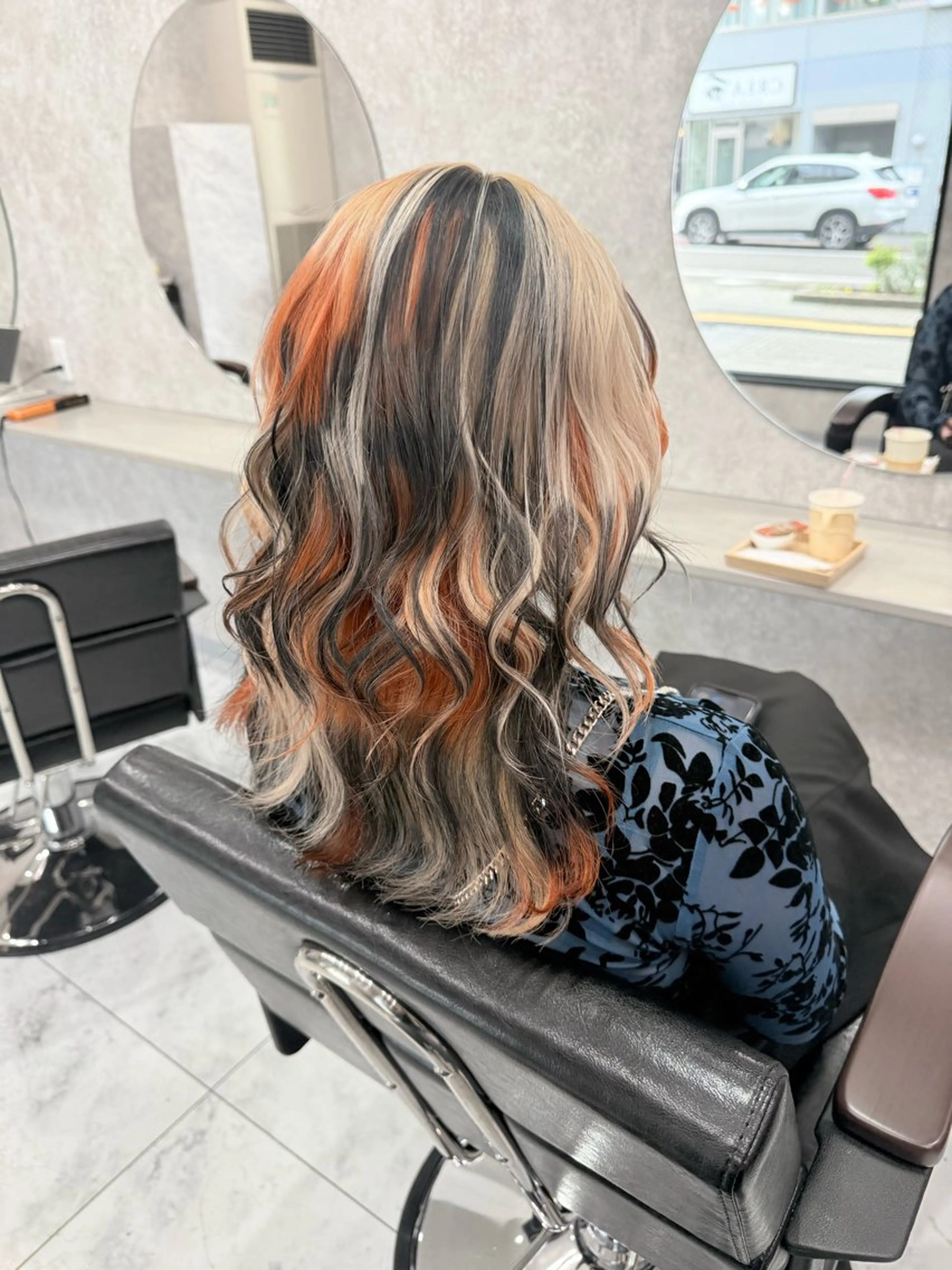 ミディアム カラー 🌺ハイトーン🌺 矢葺 なぎさ🌺🌺のヘアスタイル