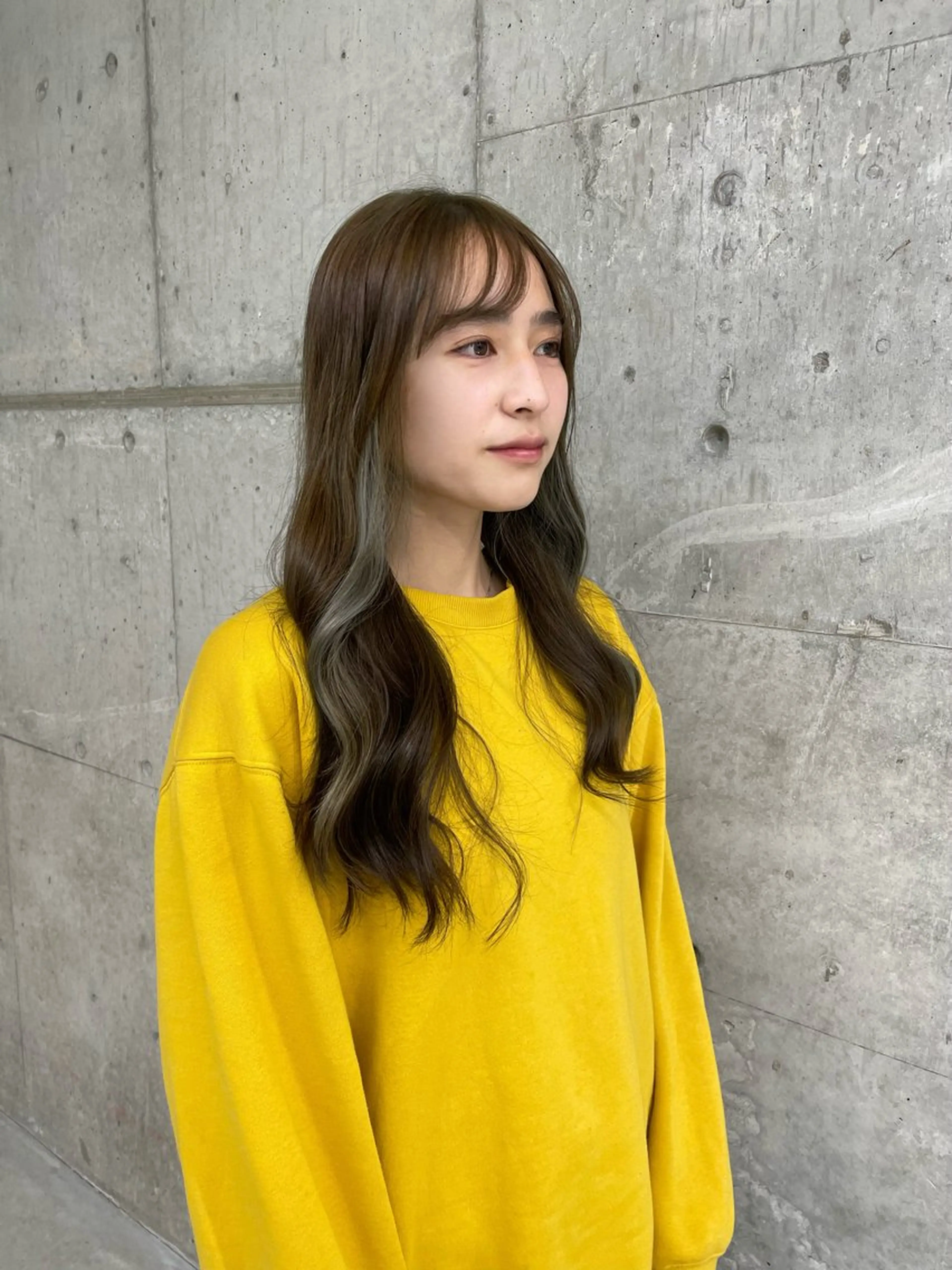 カラー インナーカラー ヘアカラー 堀 愛希子のヘアスタイル