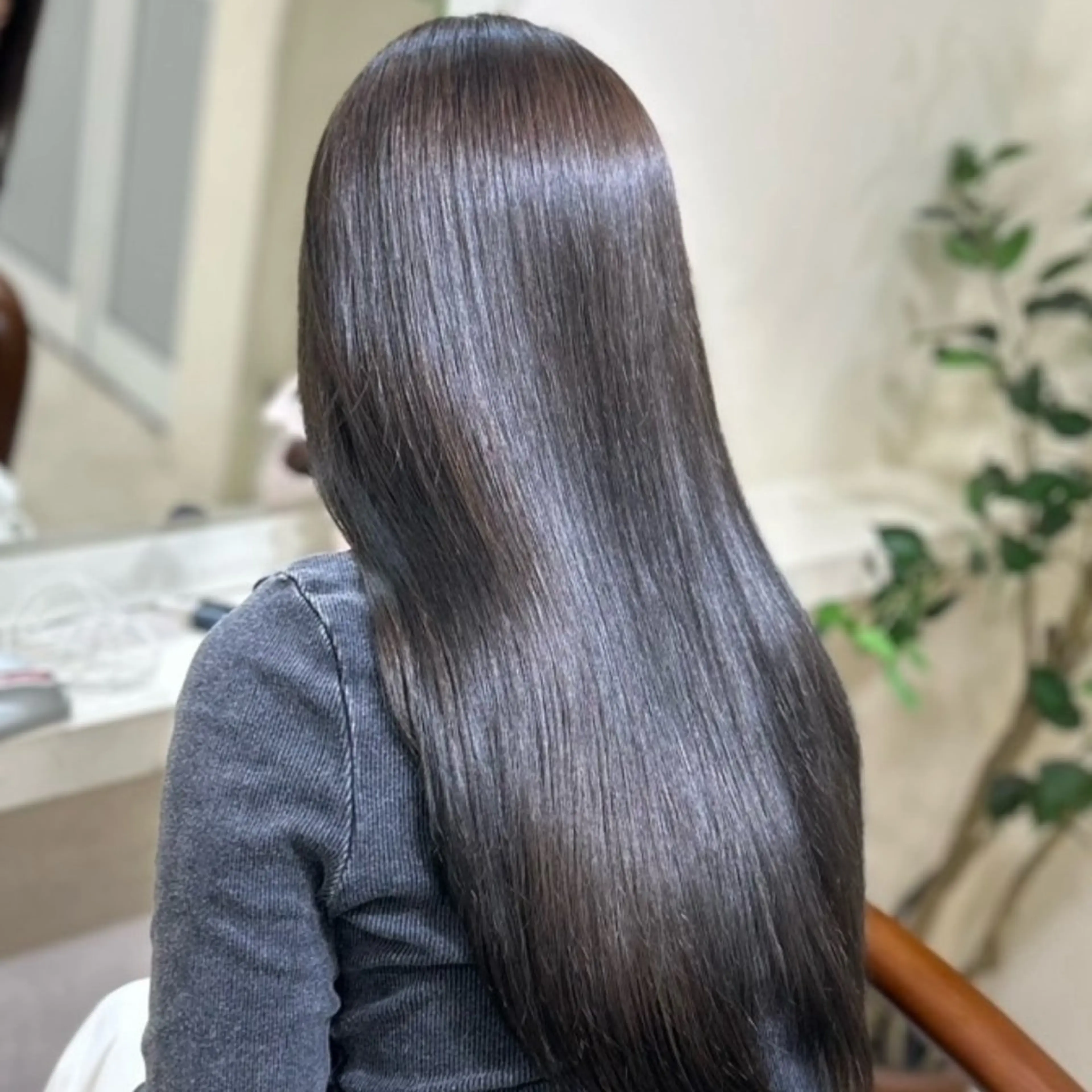 ロング ヘアカラー トリートメント 🤍爆モテハイトーン 🤍ブリーチ特化🤍のヘアスタイル