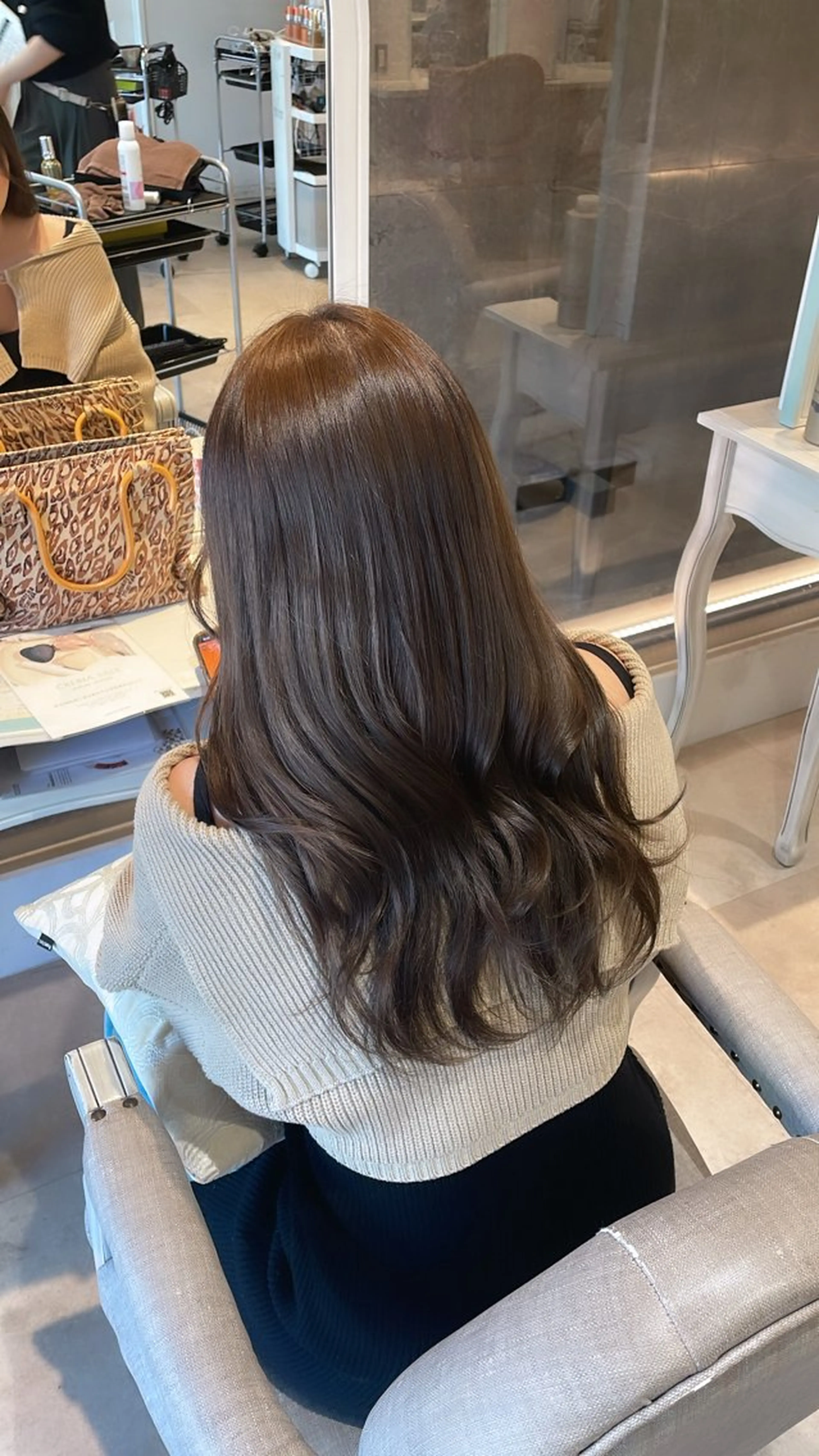 ロング カラー ベージュカラー ブリーチ ダブルカラー ブリーチなしカラー CreBiA🎀 ayaのマツエク・マツパデザイン