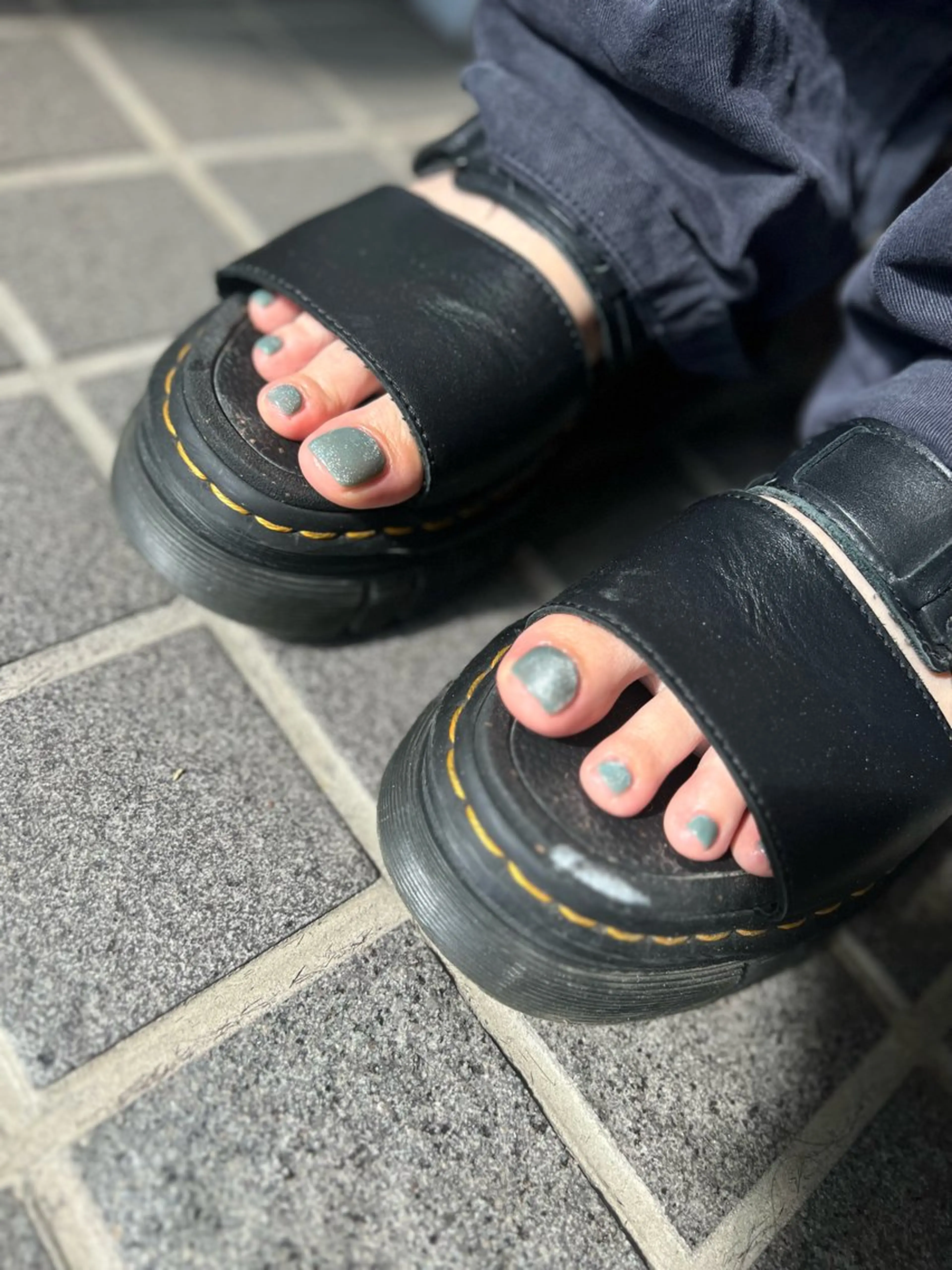 ヘアアレンジ メンズ ネイル アイブロウ マグネットネイル フットネイル ヘアメイクネイリスト 💄💅hidemiのヘアスタイル