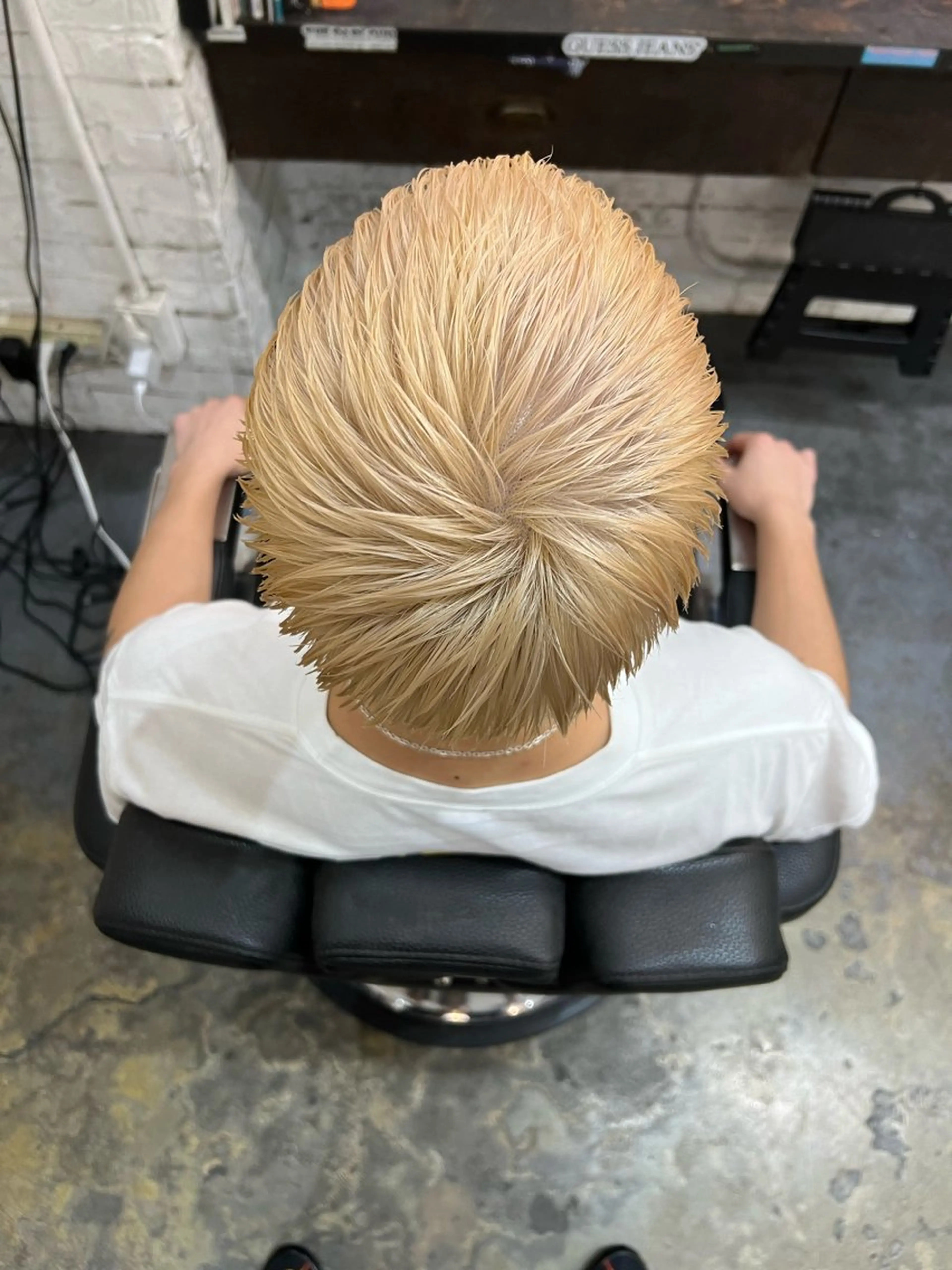 カラー メンズ メンズブリーチ ブリーチ 抜きっぱなしブロンド 渋谷/松永 蓮/メンズ特化のヘアスタイル