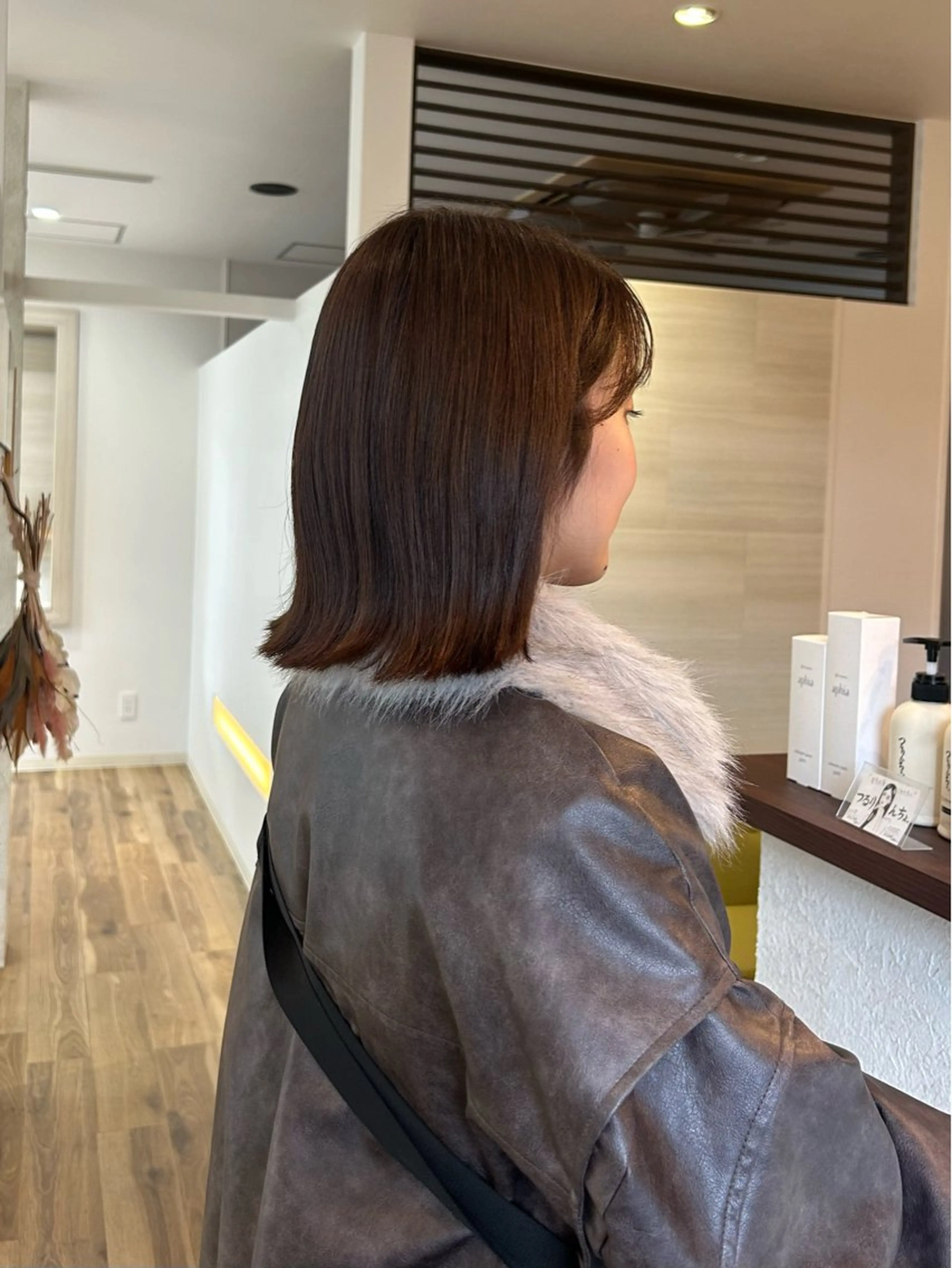 ミディアム カラー ブラウンカラー トリートメント カット ヘアカラー Hanon 美桜のヘアスタイル
