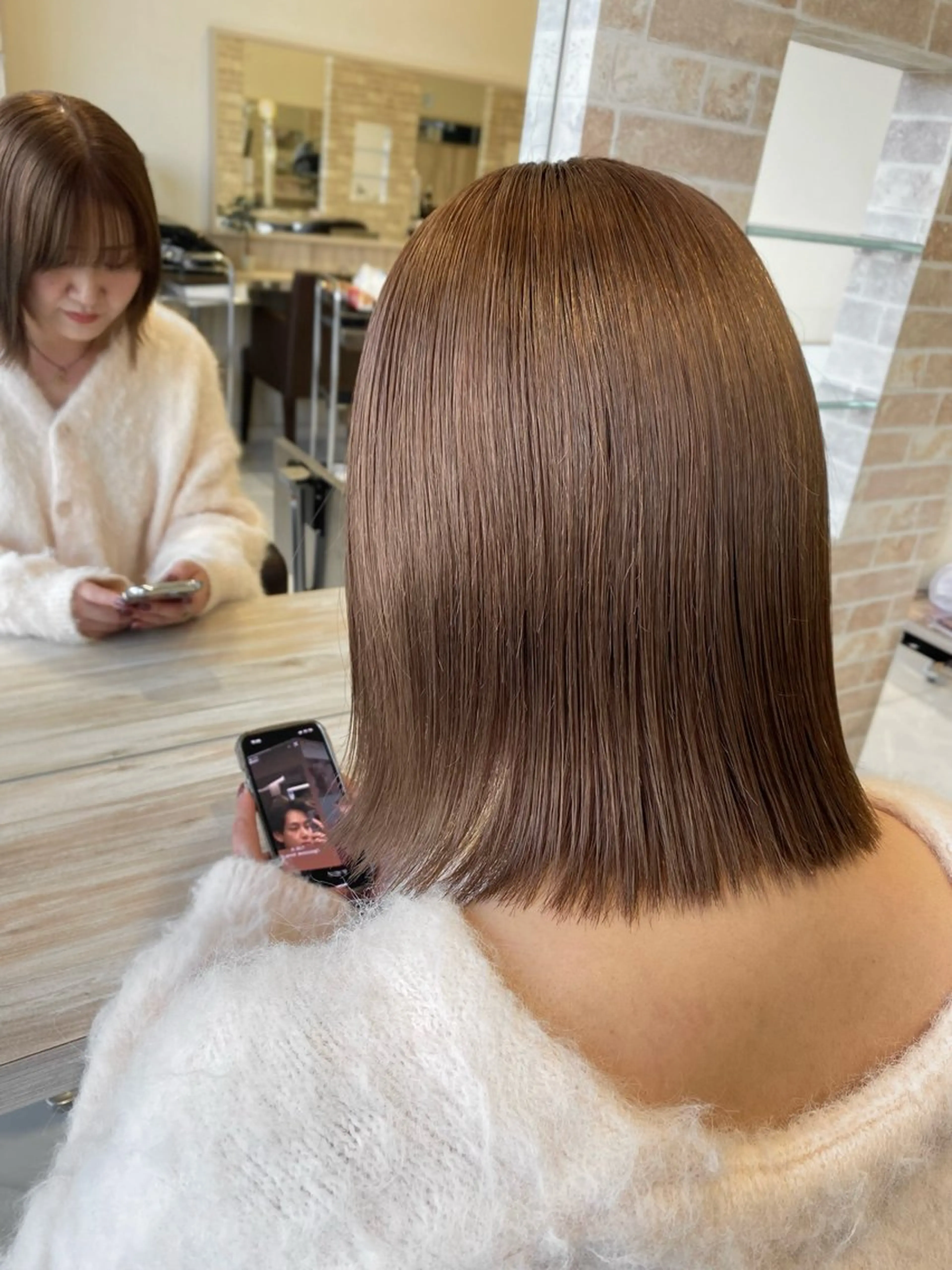 ミディアム カラー カット ヘアカラー トリートメント GRANDEUR やまだかなのヘアスタイル