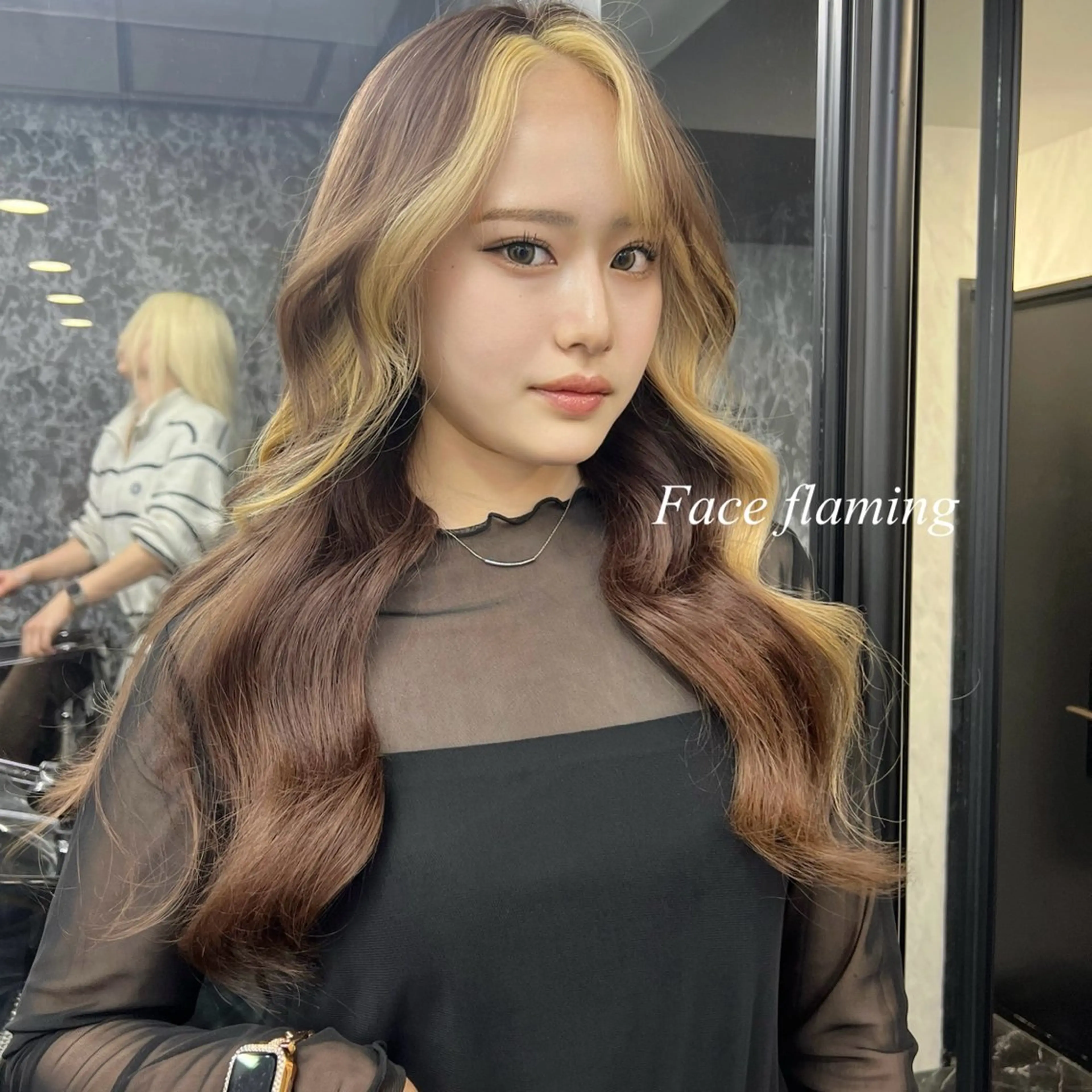 ロング カラー シールエクステ ハイトーンカラー エクステ ヘアカラー トリートメント シールエクステ特化 ハイトーン、NANAのヘアスタイル